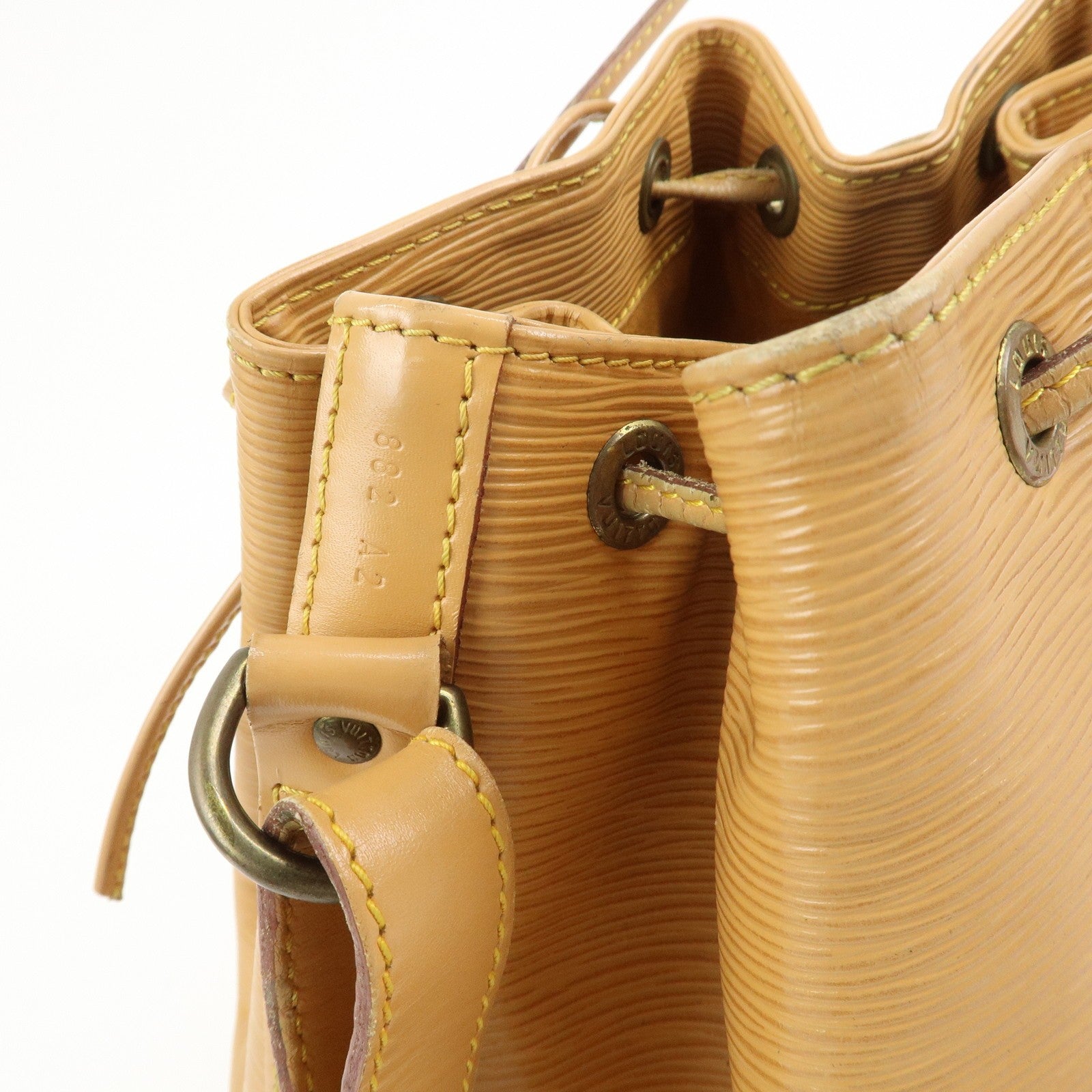 Louis Vuitton Epi Petit Noe Shoulder Bag - Beige, Epi Leather