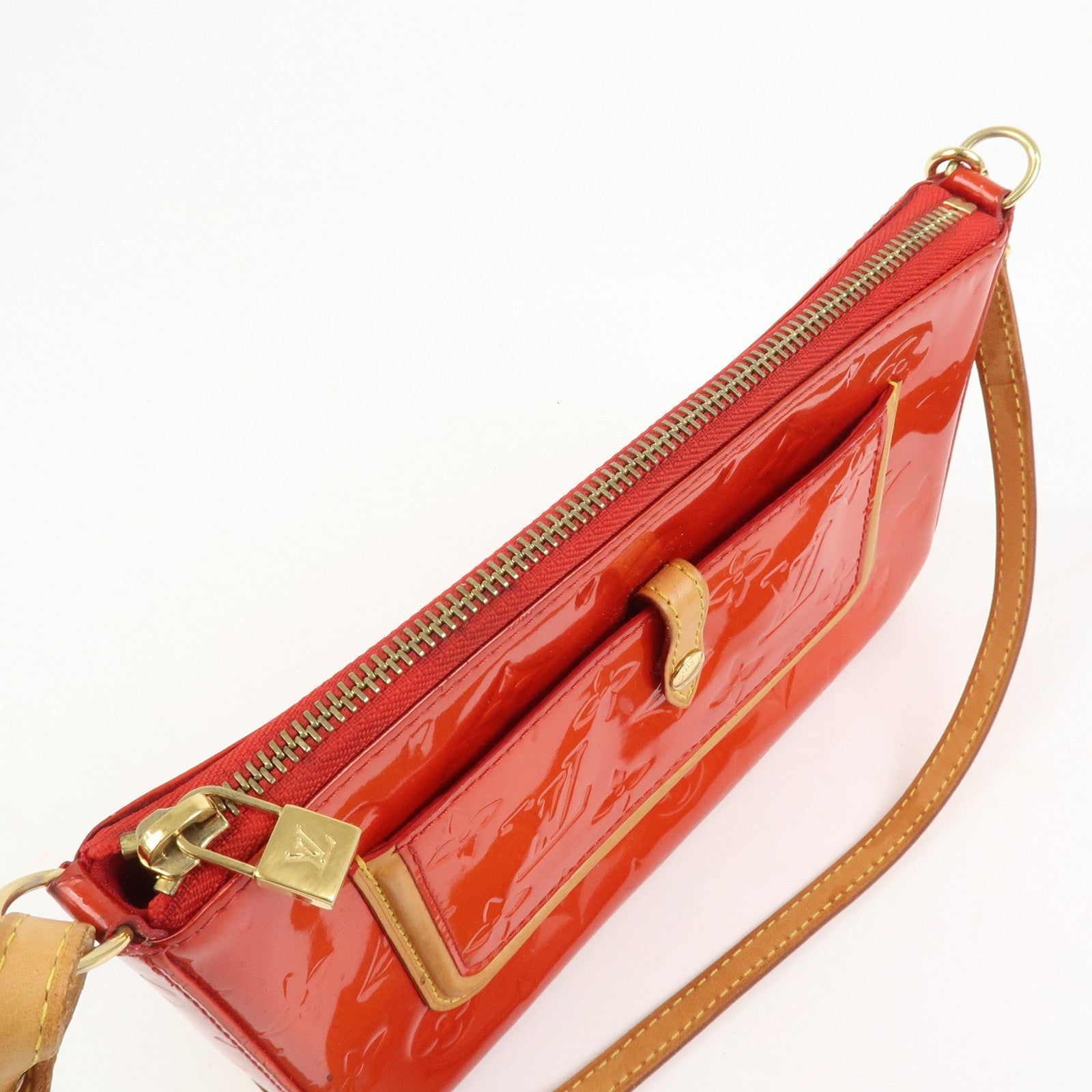 Louis Vuitton Monogram Vernis Mallory Square Shoulder Bag - Rouge, Vernis Leather