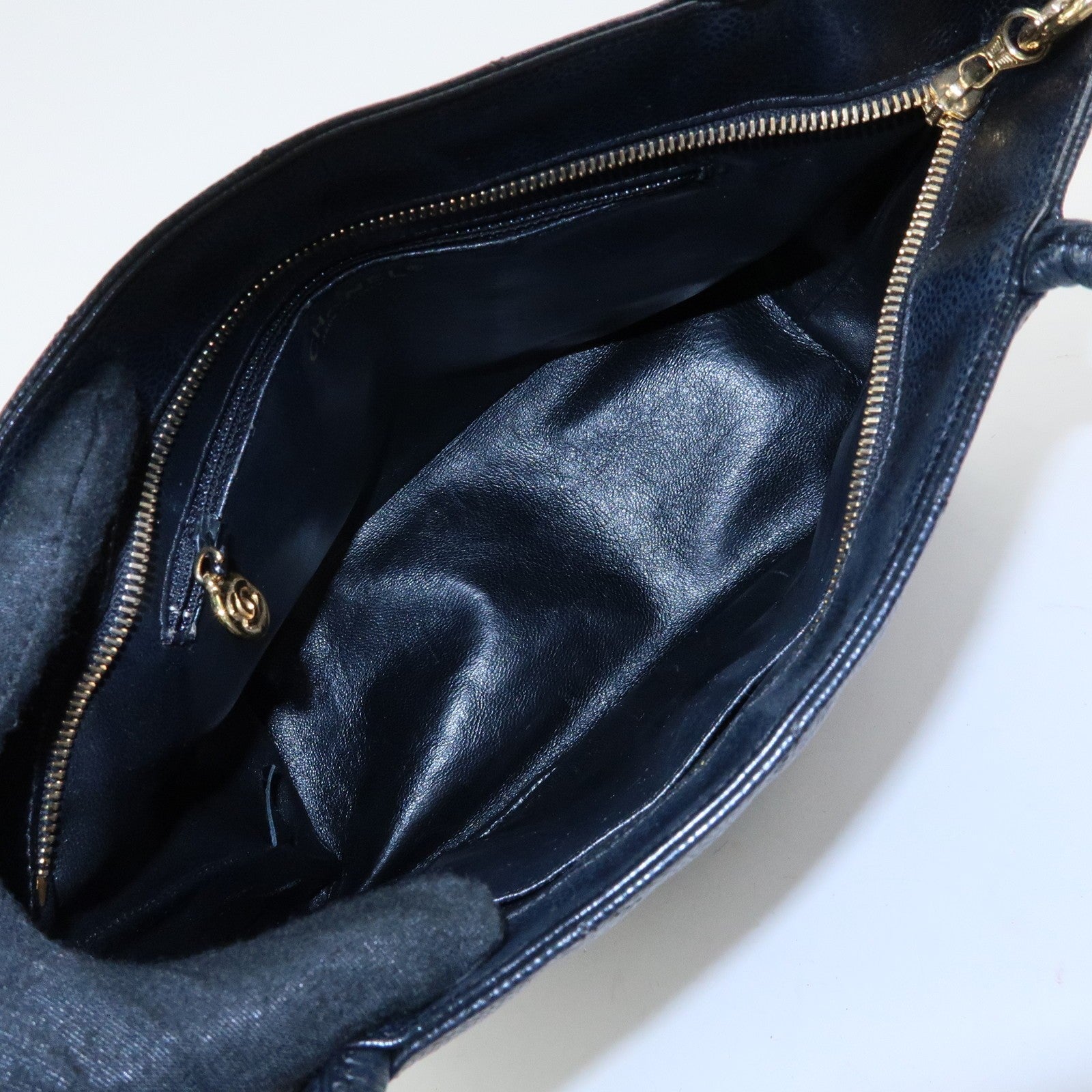 Chanel A01804 Tote Bag - Black, Caviar Skin