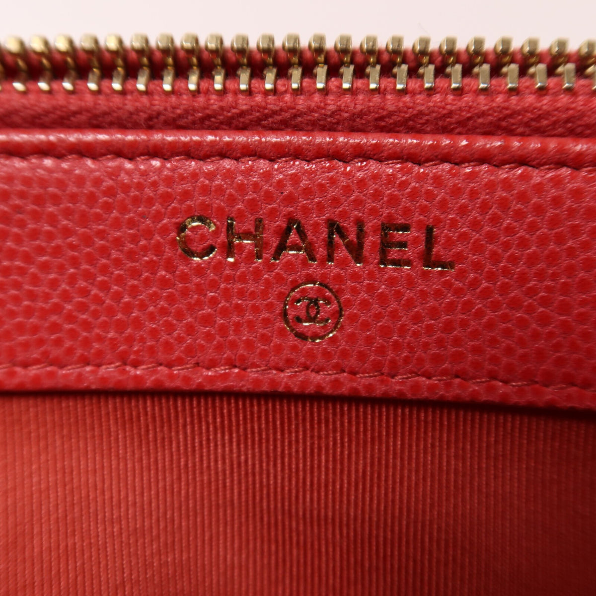 Chanel CC GHW Chain Shoulder Bag - Pink, Calfskin Leather- מגיע עם כרטיס