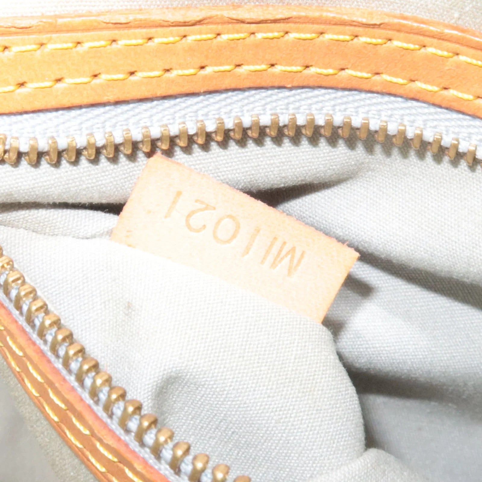 Louis Vuitton Monogram Vernis Reade PM Handbag - Gris, Vernis Leather