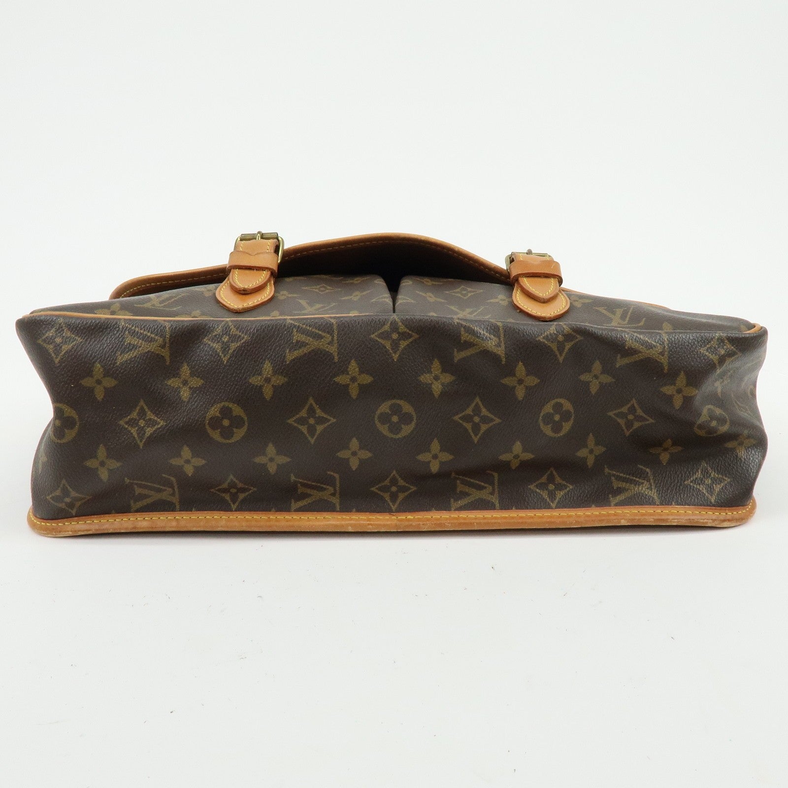 Louis Vuitton Monogram Canvas Gibeciere GM Shoulder Bag