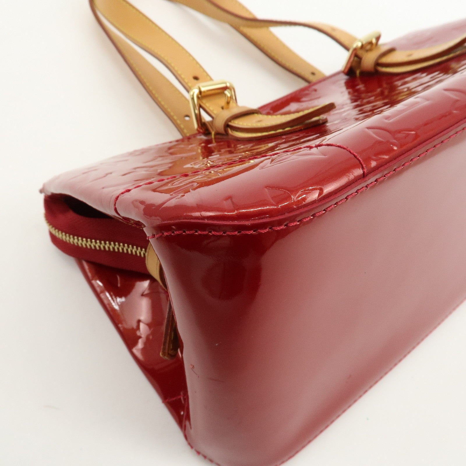 Louis Vuitton Vernis Rosewood Avenue Handbag - Pomme D'Amour, Vernis Leather