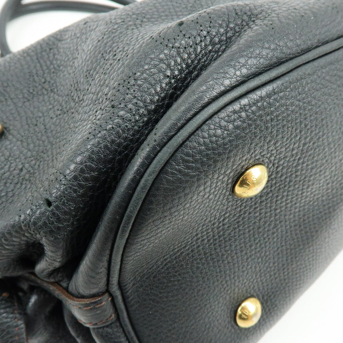 Louis Vuitton Monogram Leather Mahina L Shoulder Bag Noir