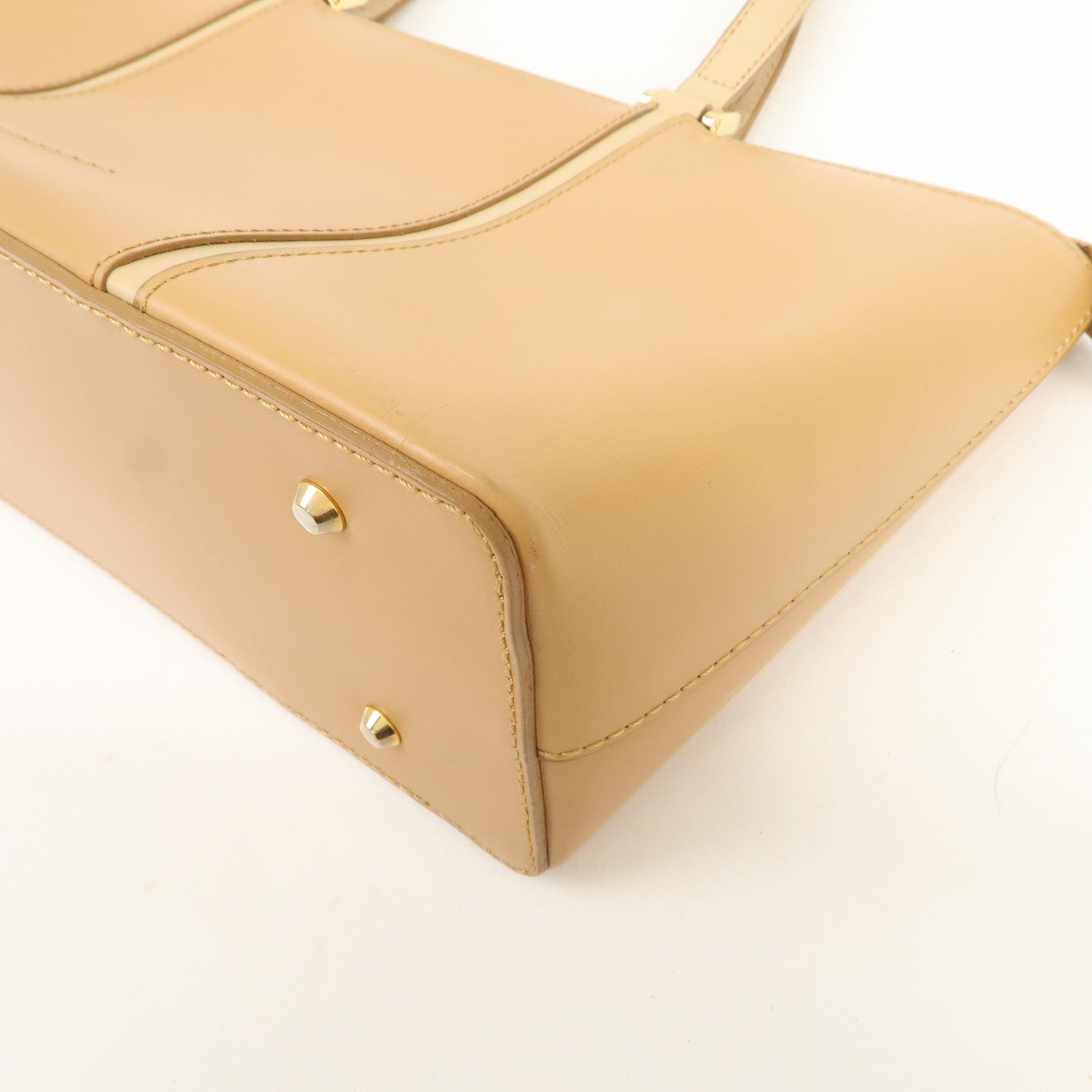 Burberry Nova Plaid Logo Hand Bag - Light Brown, Leather