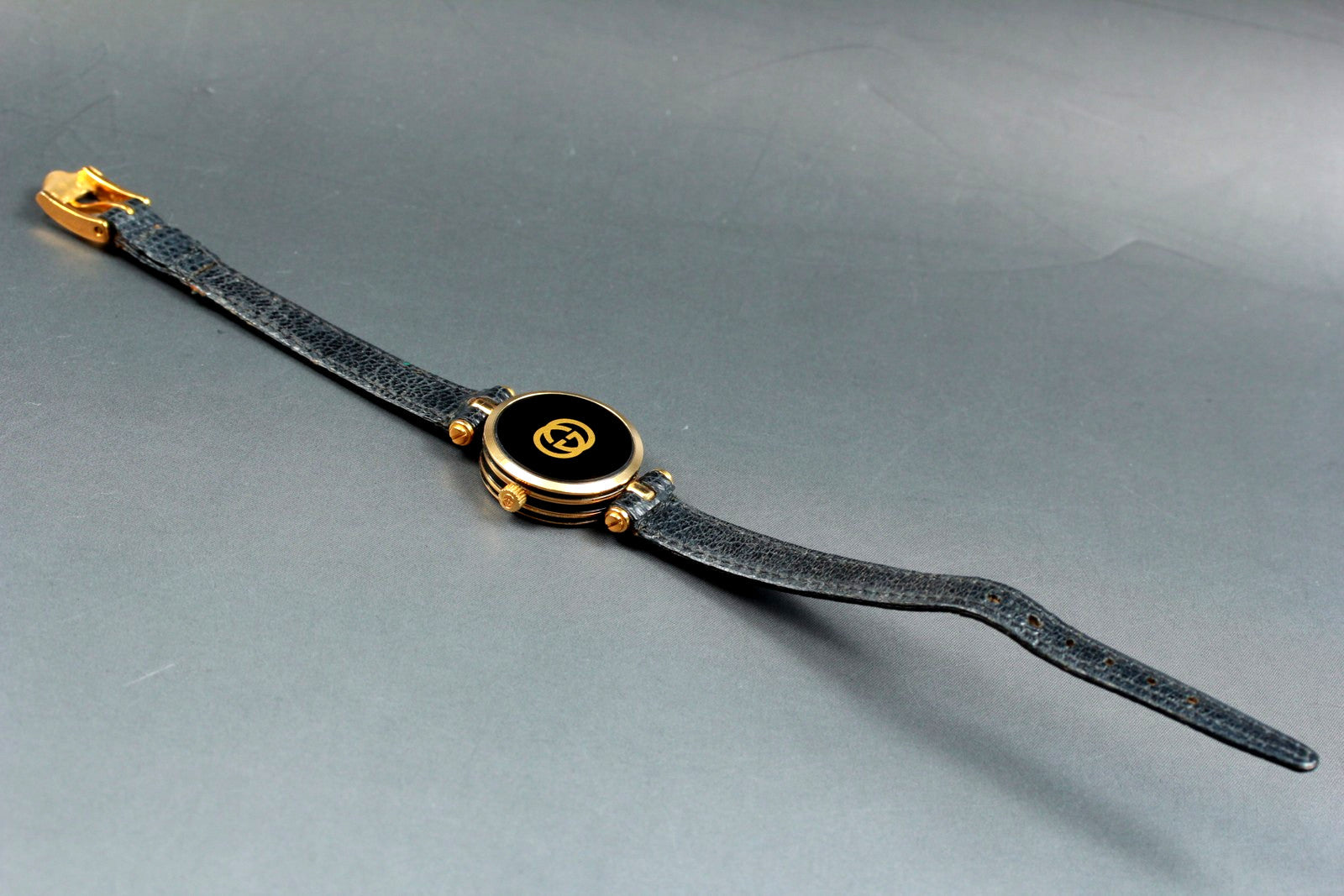 Gucci 2000L Wristwatch - Black, Leather