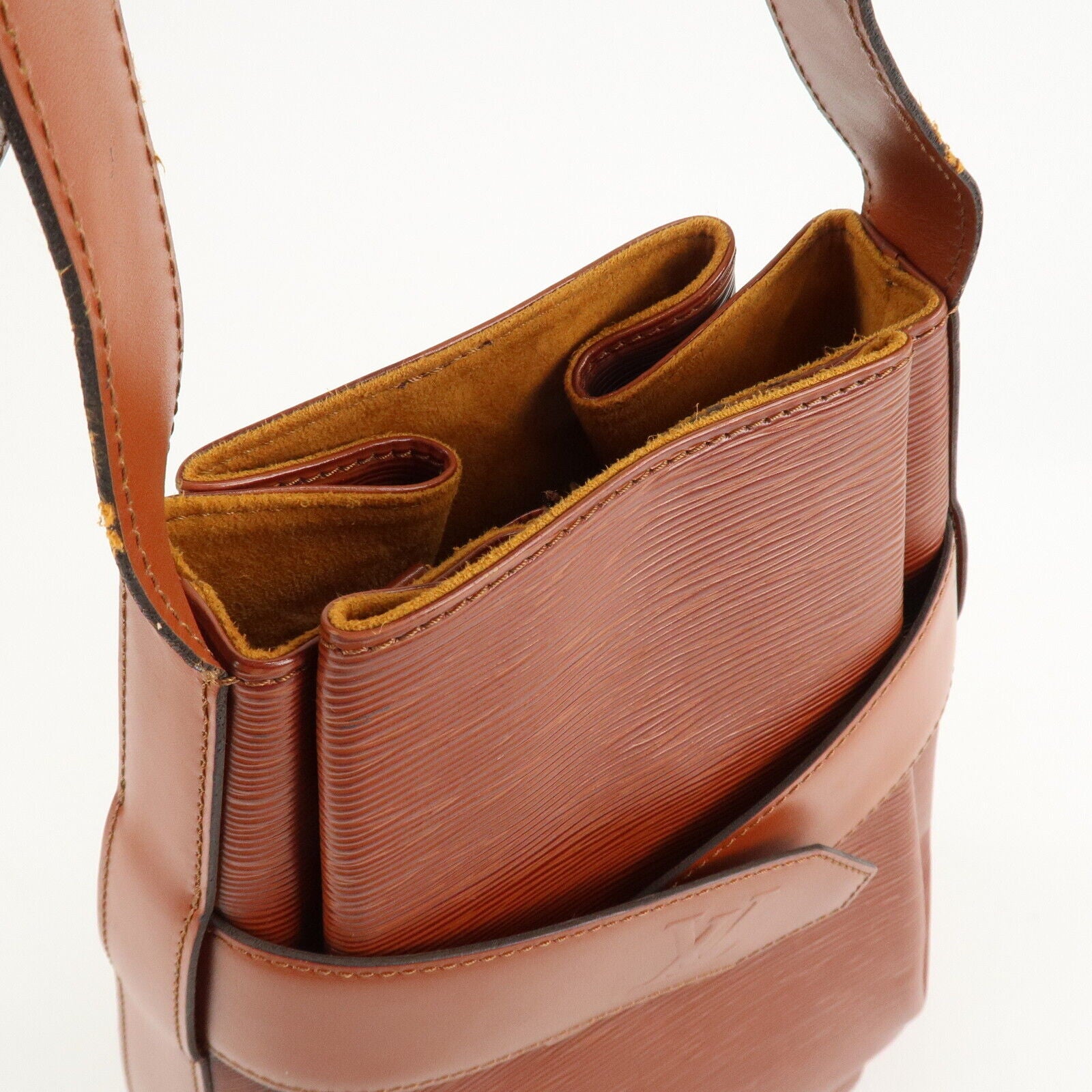 Louis Vuitton Bucket Bag - Kenya Brown, Epi Leather