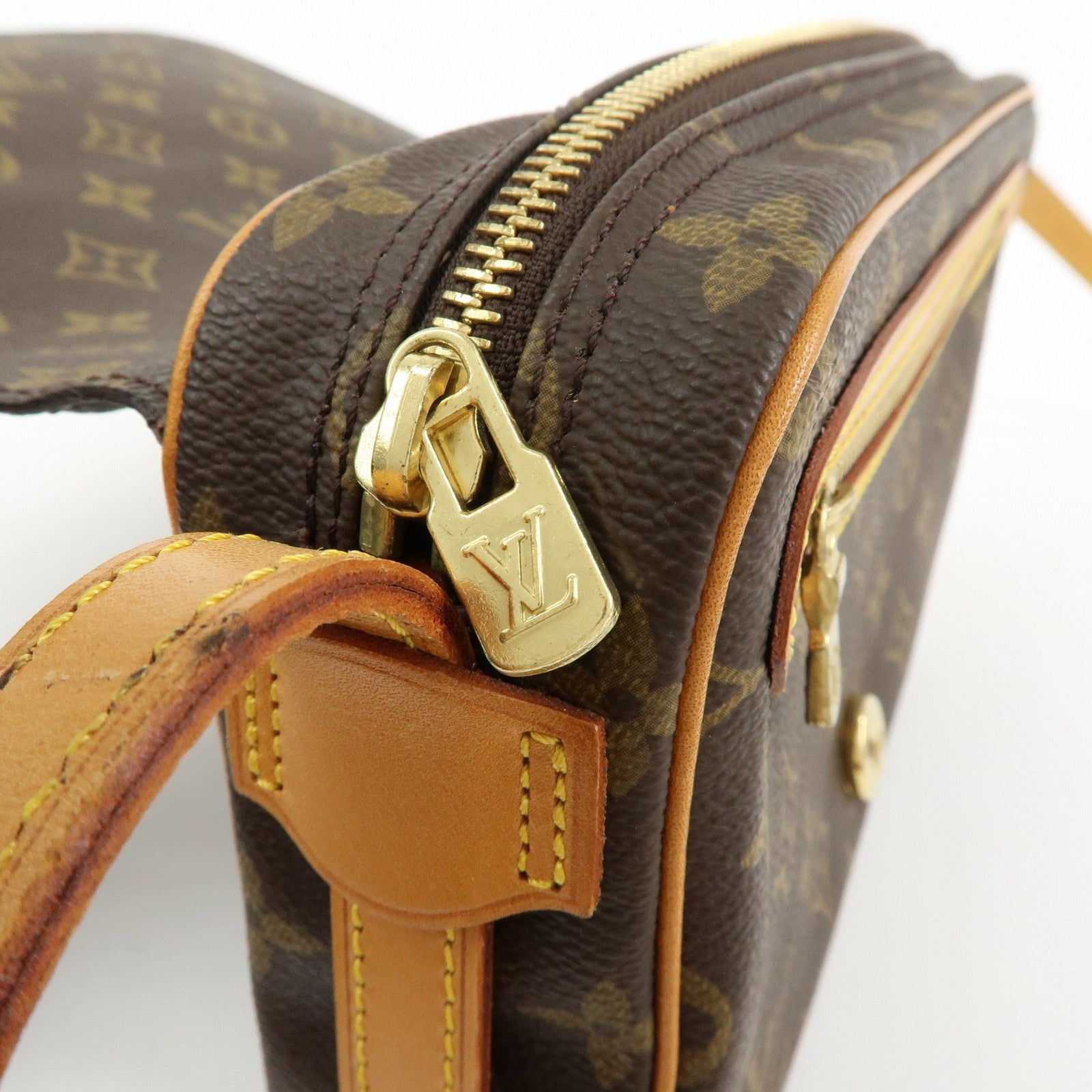Louis Vuitton Monogram Saint Germain 24 Shoulder Bag