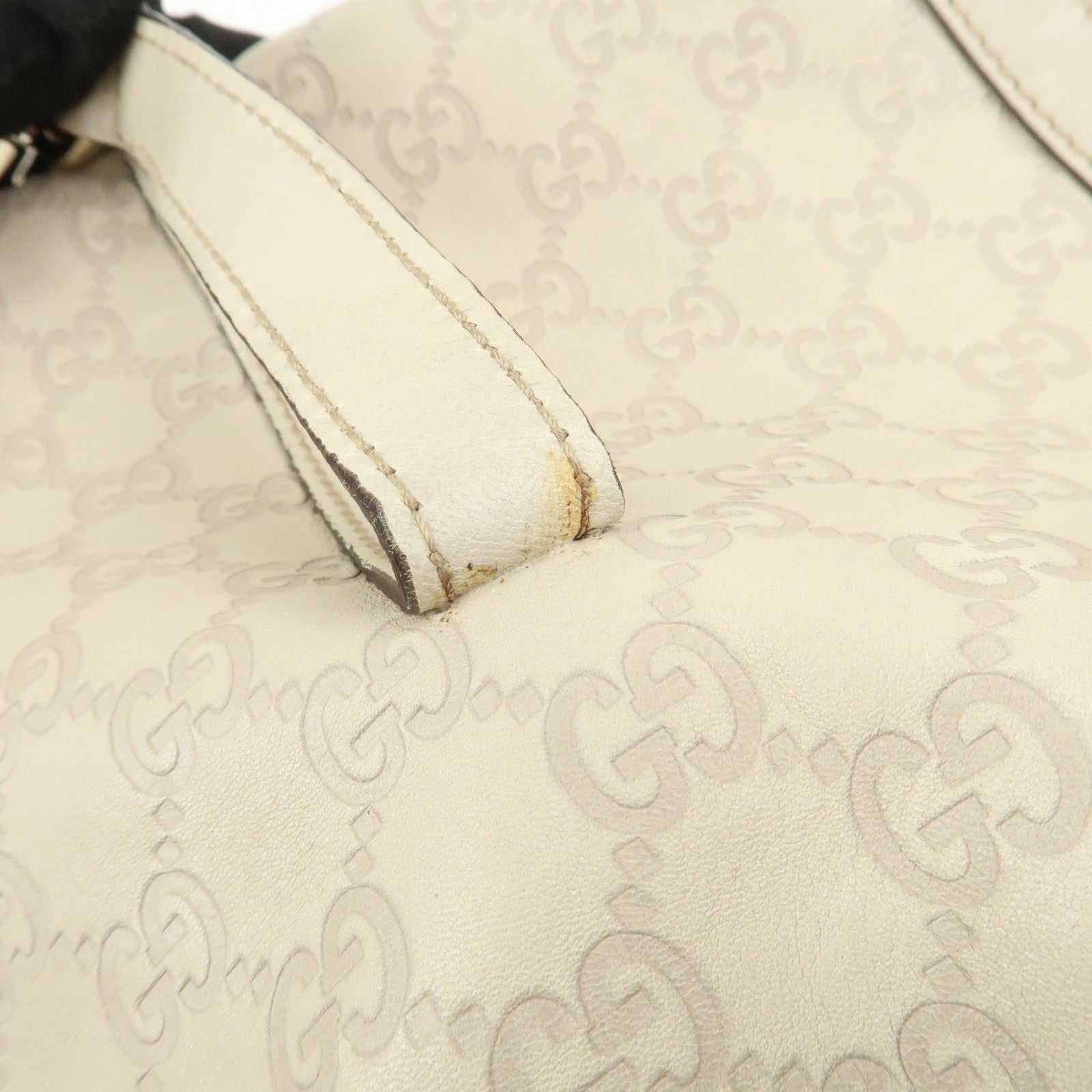 Gucci Guccissima Shoulder Hand Bag - Ivory, Leather
