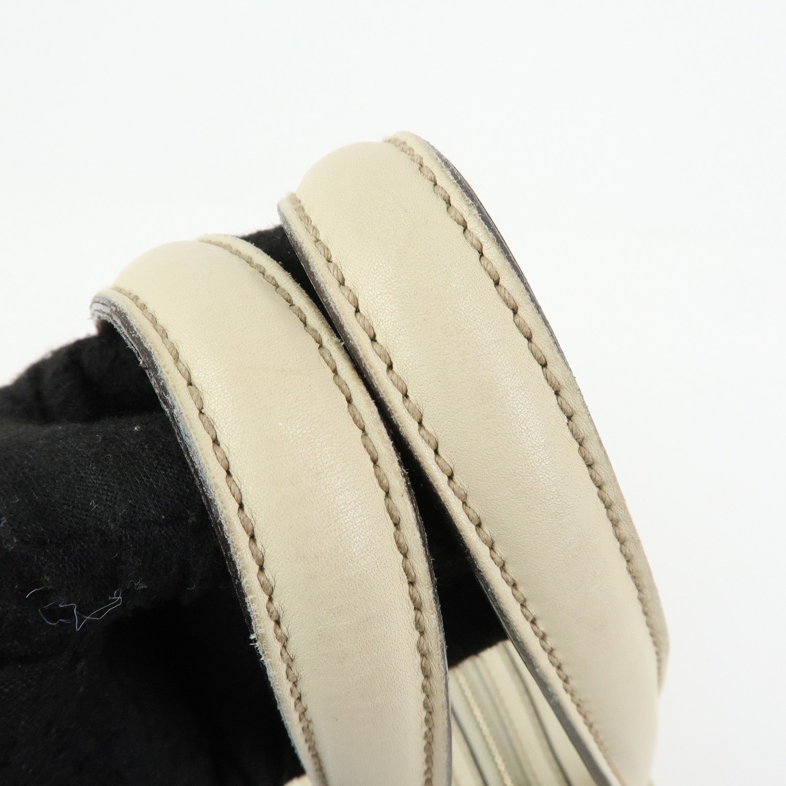 Gucci Interlocking G Sherry Boston Hand Bag - Ivory, Leather