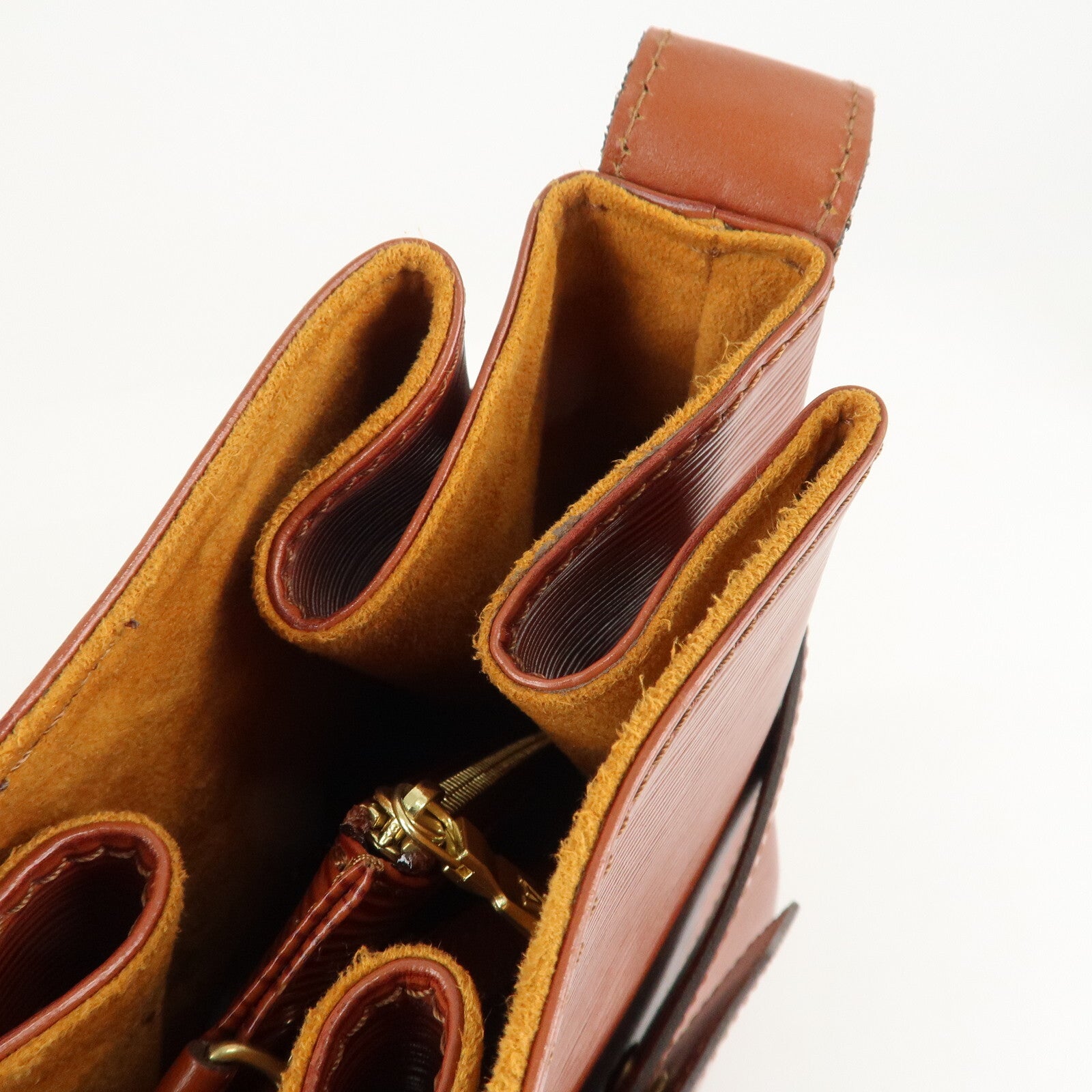 Louis Vuitton Bucket Bag - Kenya Brown, Epi Leather