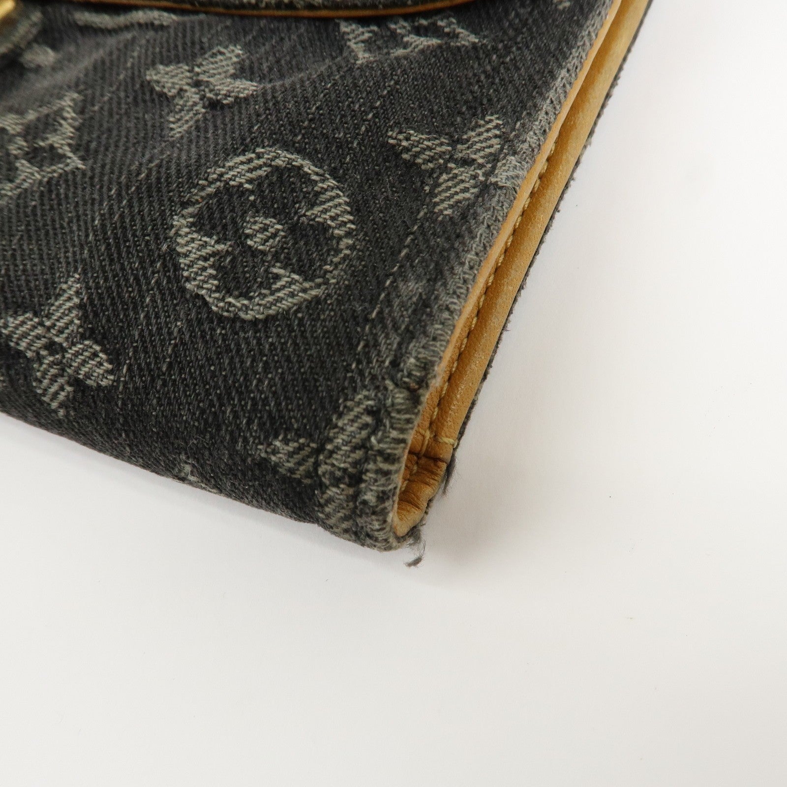 Louis Vuitton Portefeuille Amelia Wallet - Noir, Monogram Denim