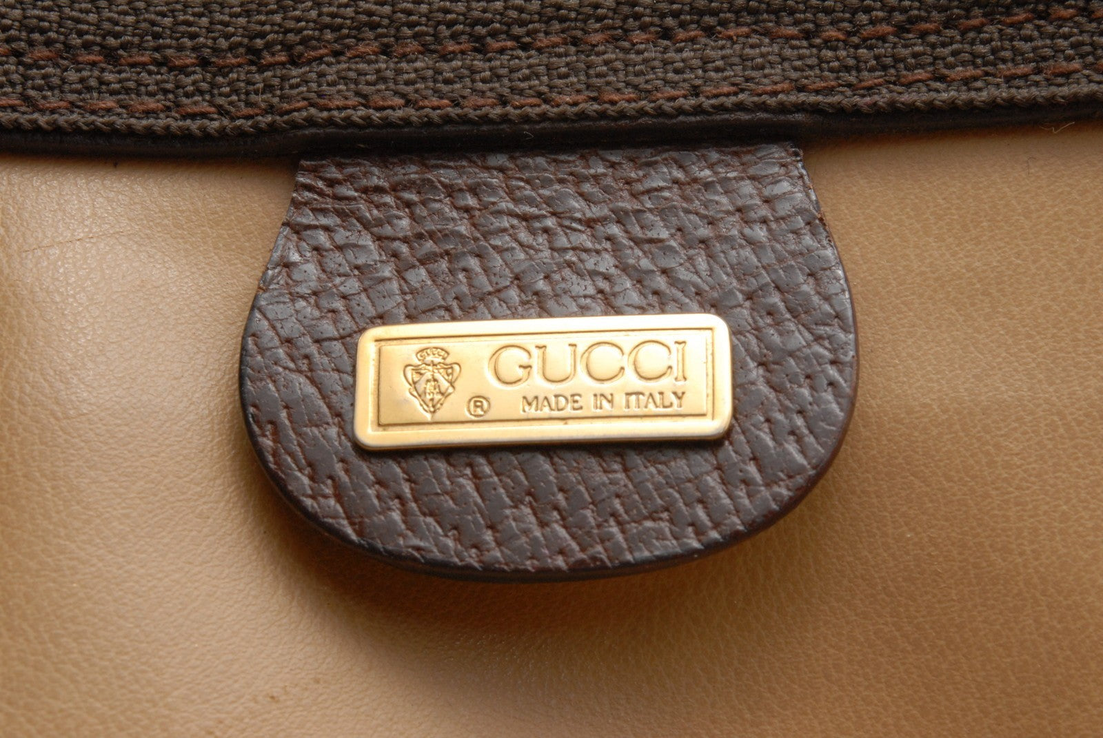 Gucci GG Supreme Clutch Bag - Beige, PVC Leather