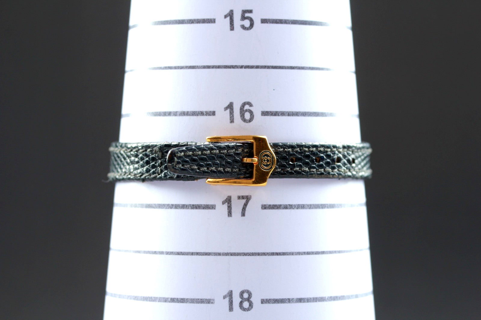 Gucci 2000L Wristwatch - Black, Leather