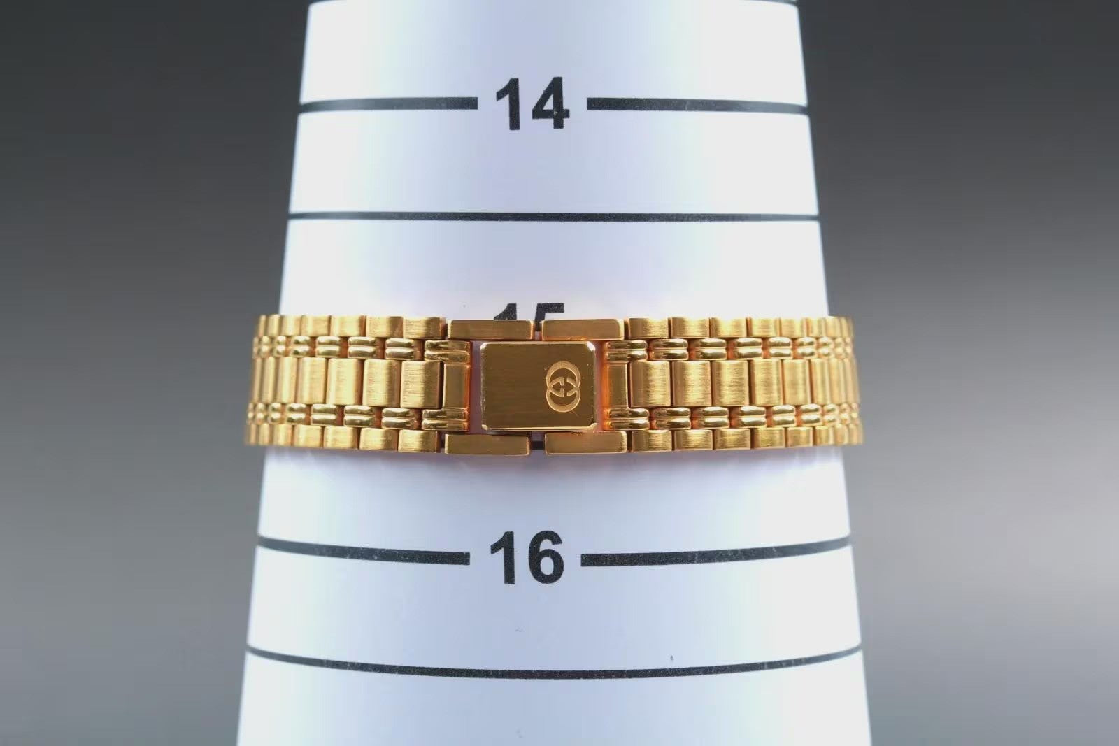 Gucci 9200L Watch - Gold, Stainless Steel