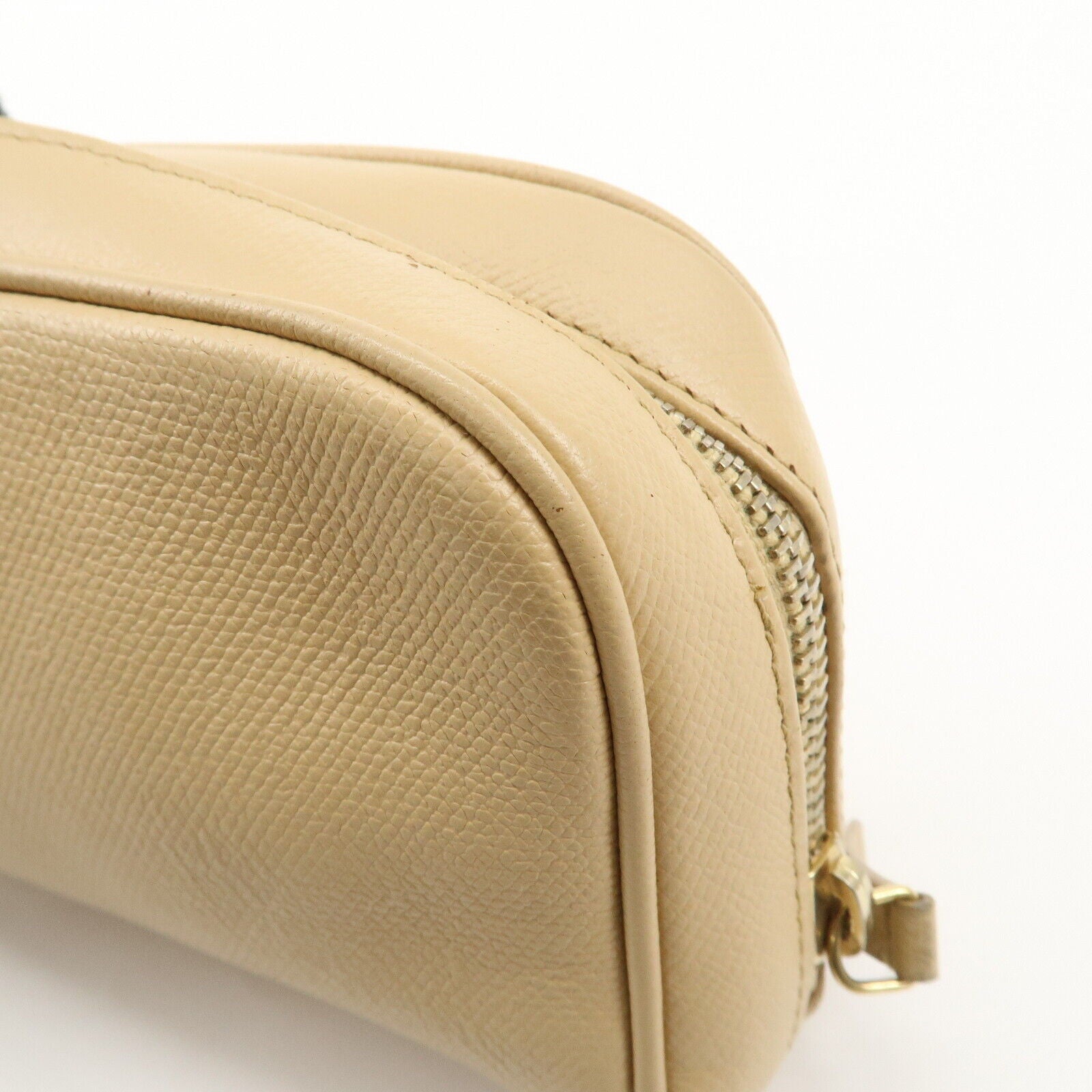 Chanel Leather Cosmetic Pouch - Beige & Gold