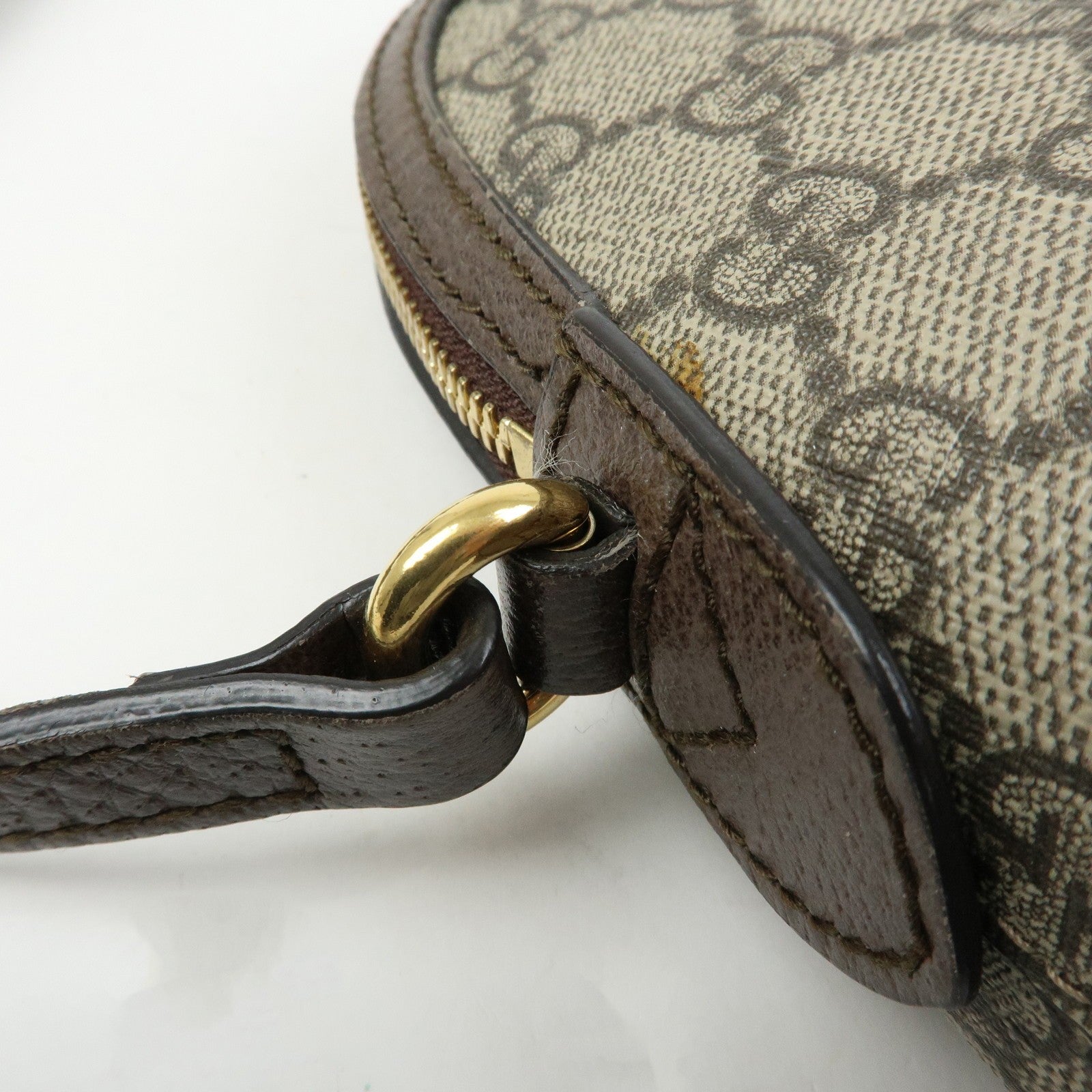 Gucci Shoulder Bag - Beige, GG Supreme Leather