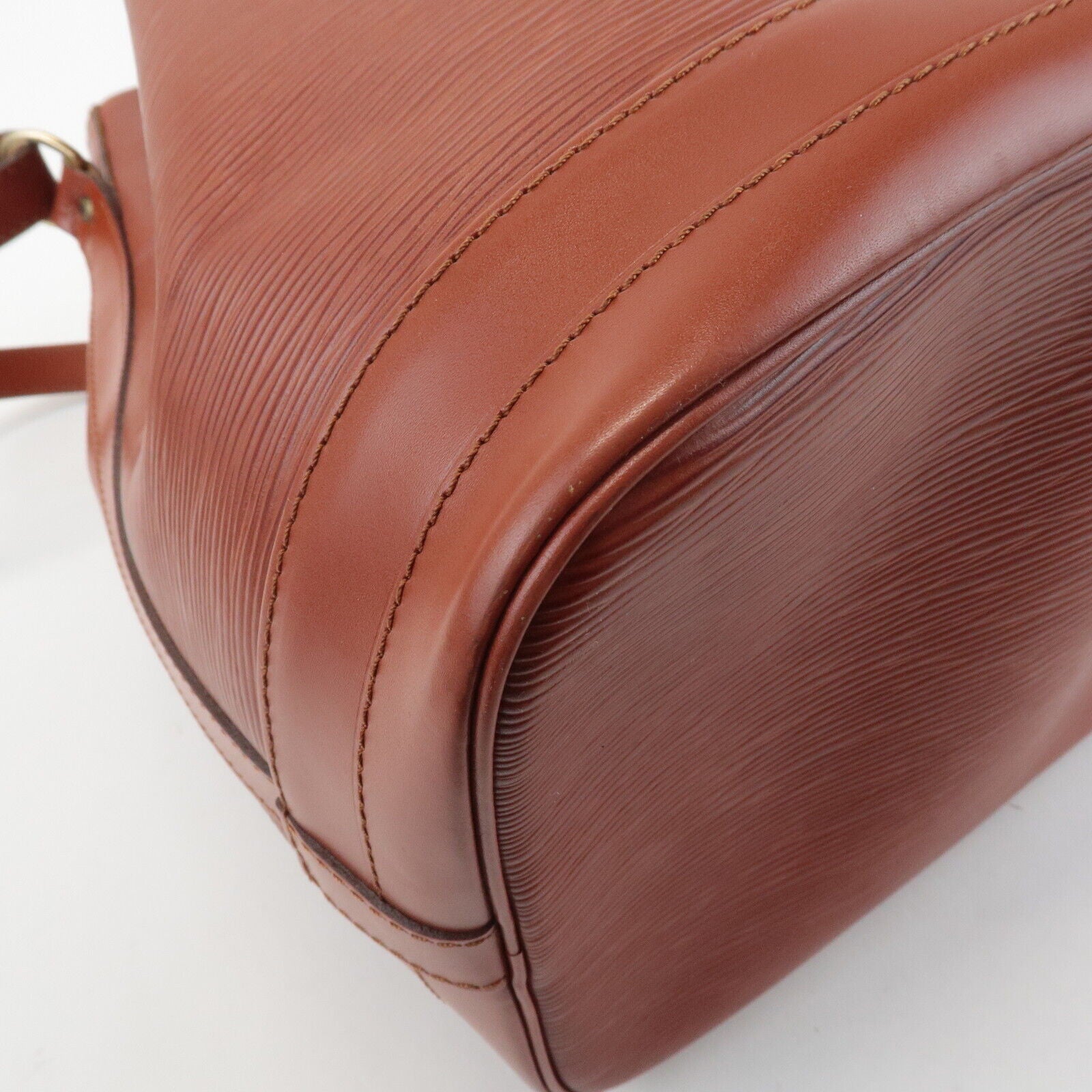 Louis Vuitton Noe Shoulder Bag - Kenya Brown