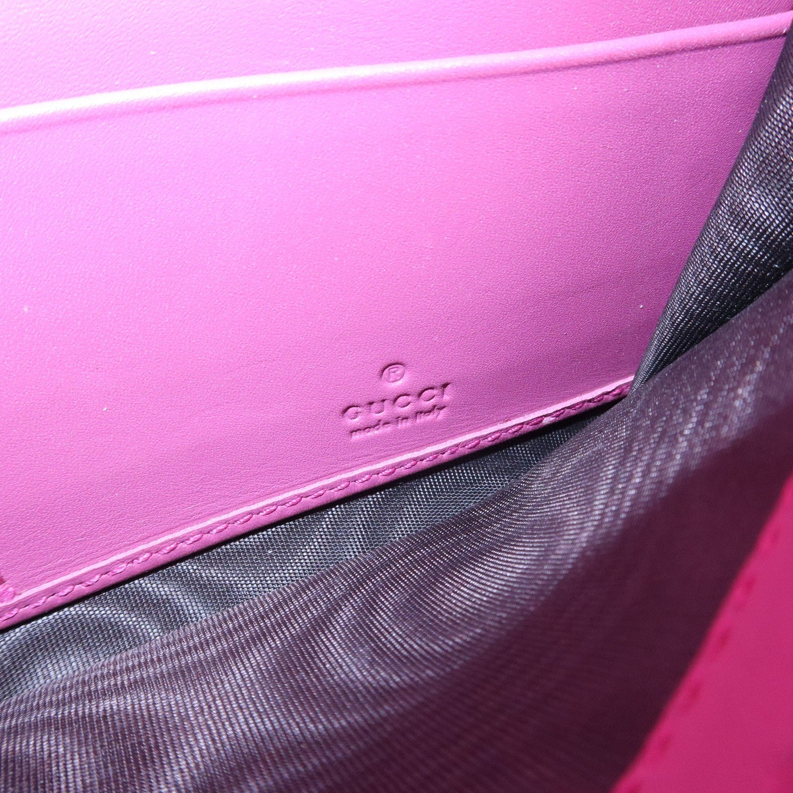 Gucci GG Supreme Leather Canvas Padlock Chain