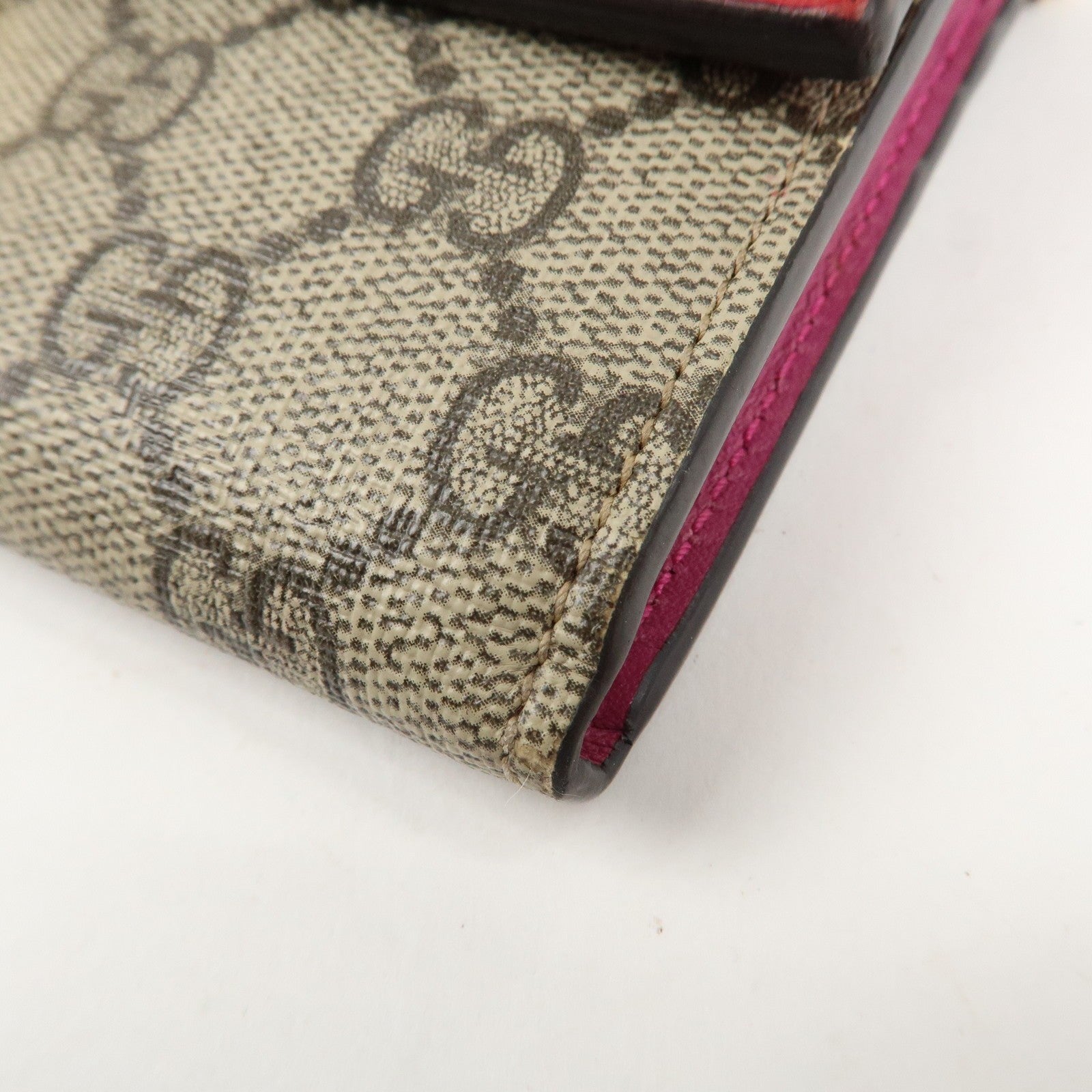 Gucci GG Supreme Leather Canvas Padlock Chain