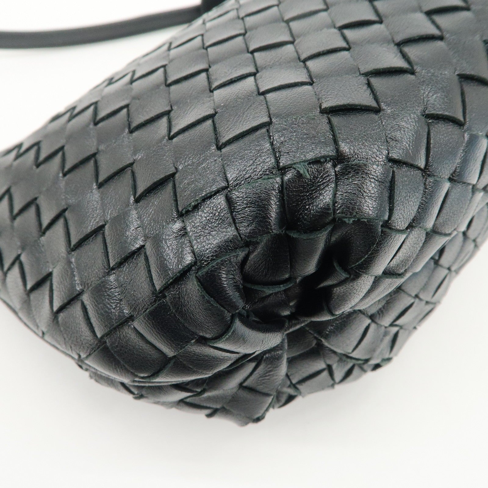 Bottega Veneta Intrecciato Leather Shoulder Bag - Black