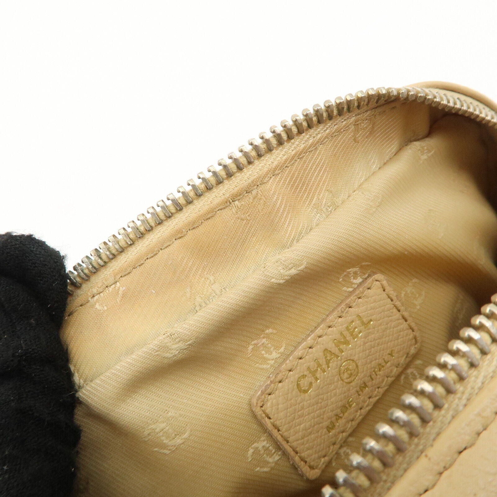 Chanel Leather Cosmetic Pouch - Beige & Gold