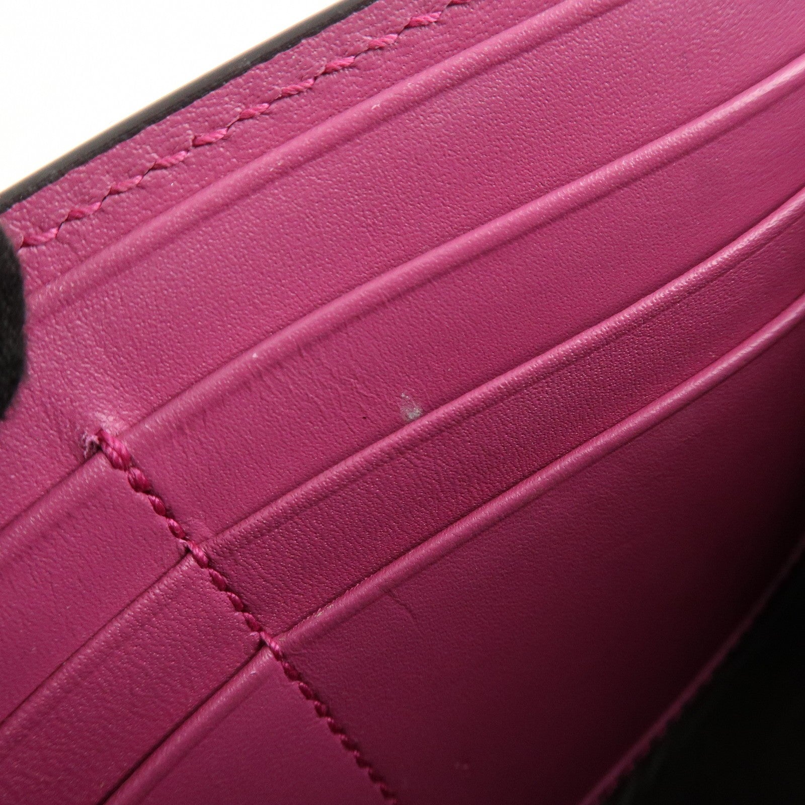 Gucci GG Supreme Leather Canvas Padlock Chain