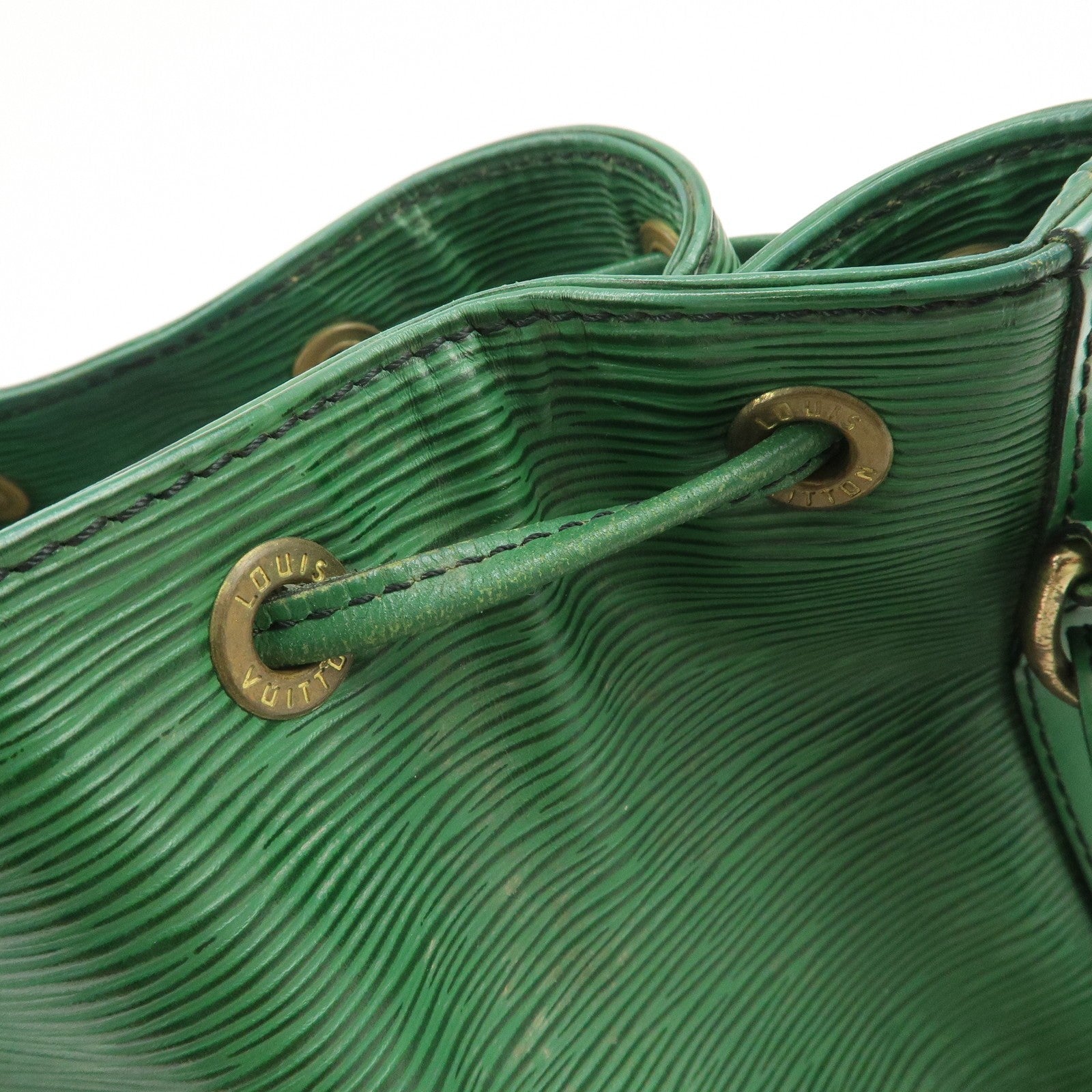 Louis Vuitton Epi Petit Noe Shoulder Bag - Borneo Green, Epi Leather