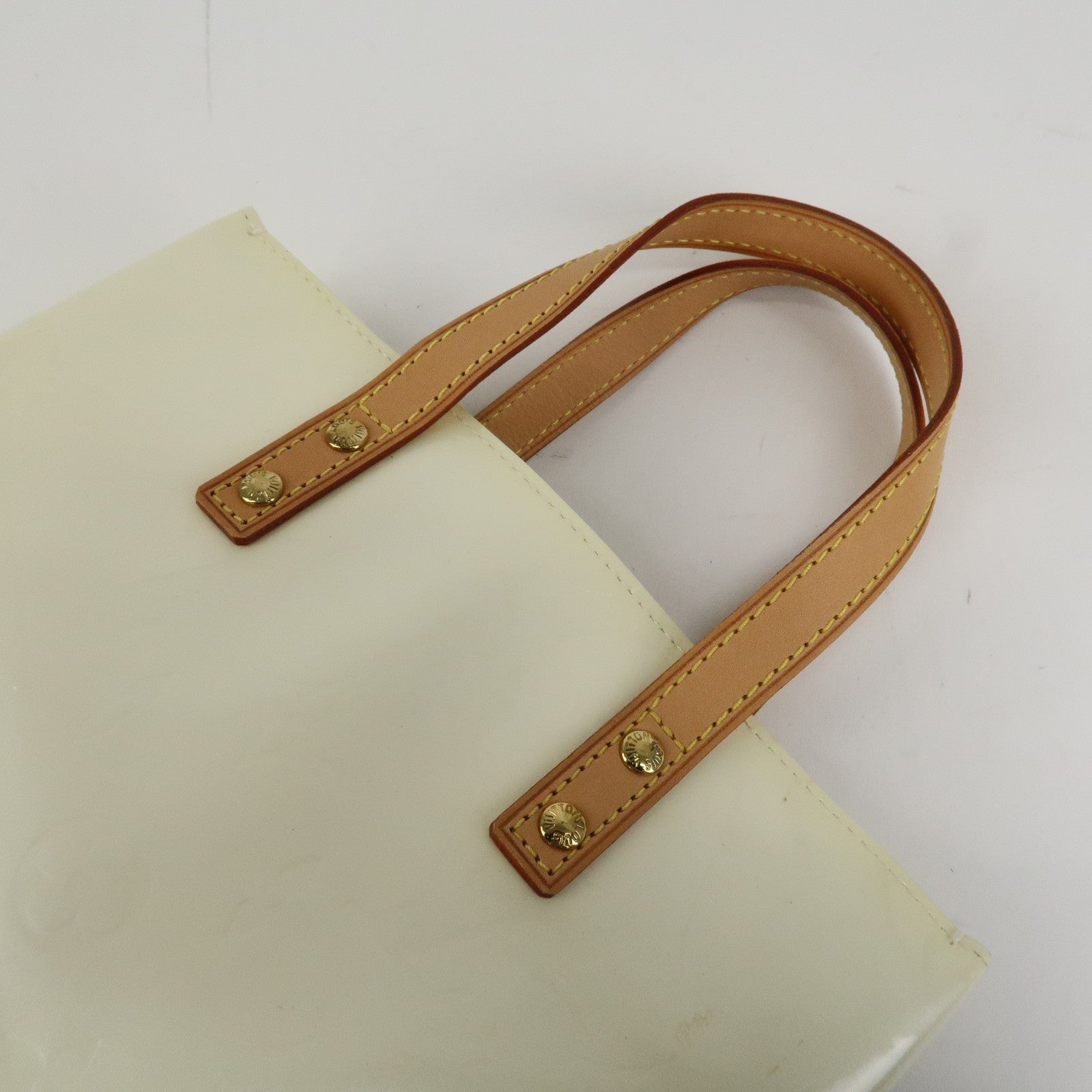 Louis Vuitton Lead PM Tote Bag - Perle, Vernis Leather