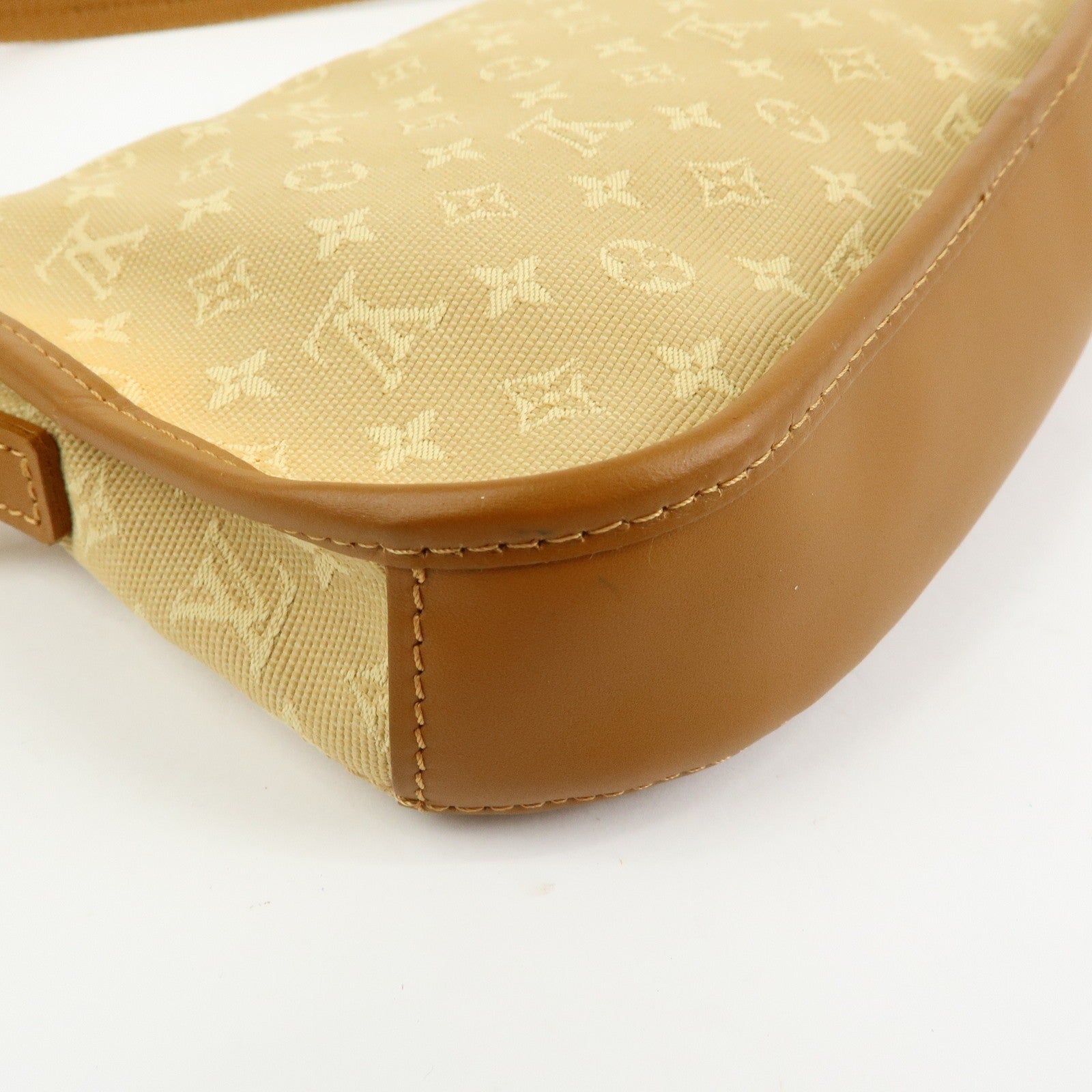 Louis Vuitton Hand Bag - Beige, Monogram Mini Canvas