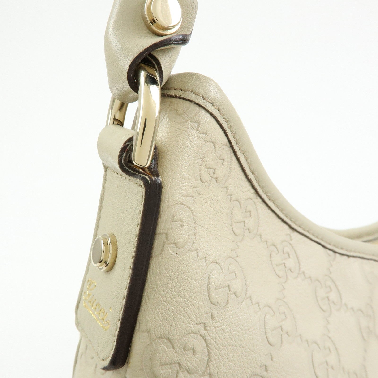 Gucci Abbey Guccissima Shoulder Bag - White, Leather 