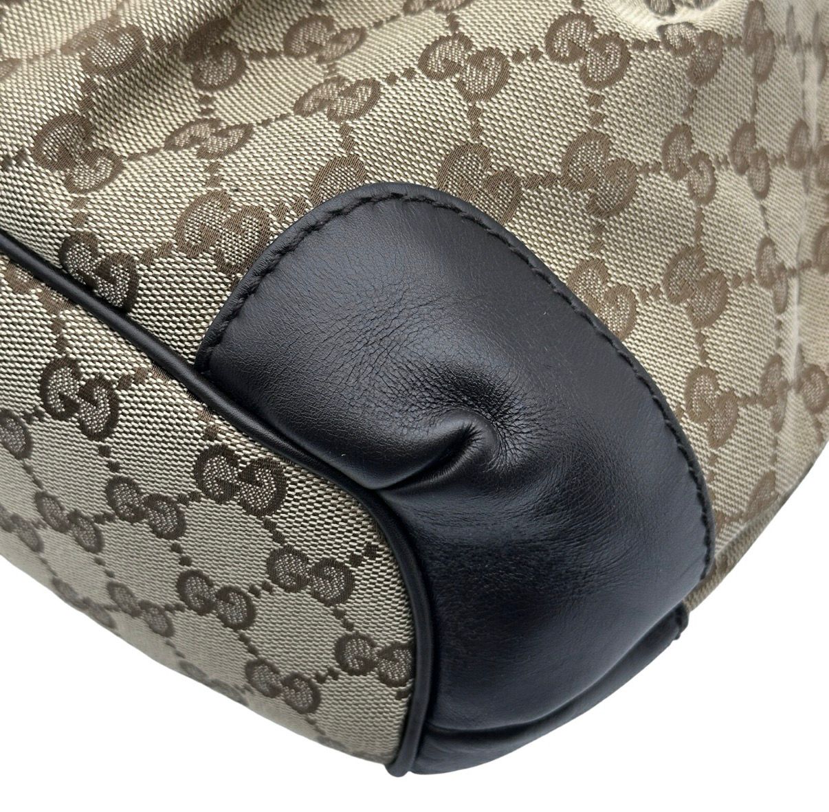 Gucci GG shoulder bag