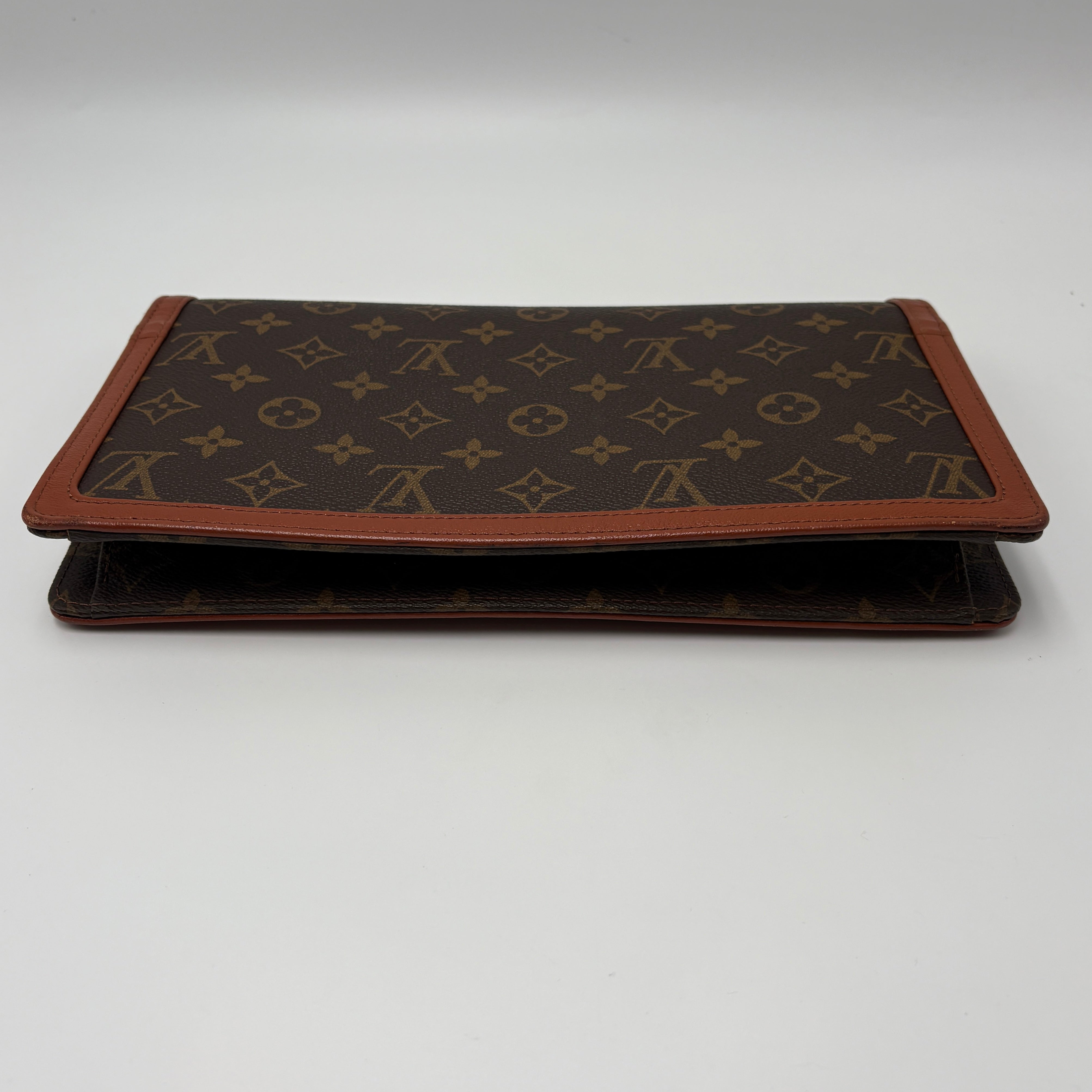 Louis Vuitton Monogram Pochette Dame GM Clutch Bag