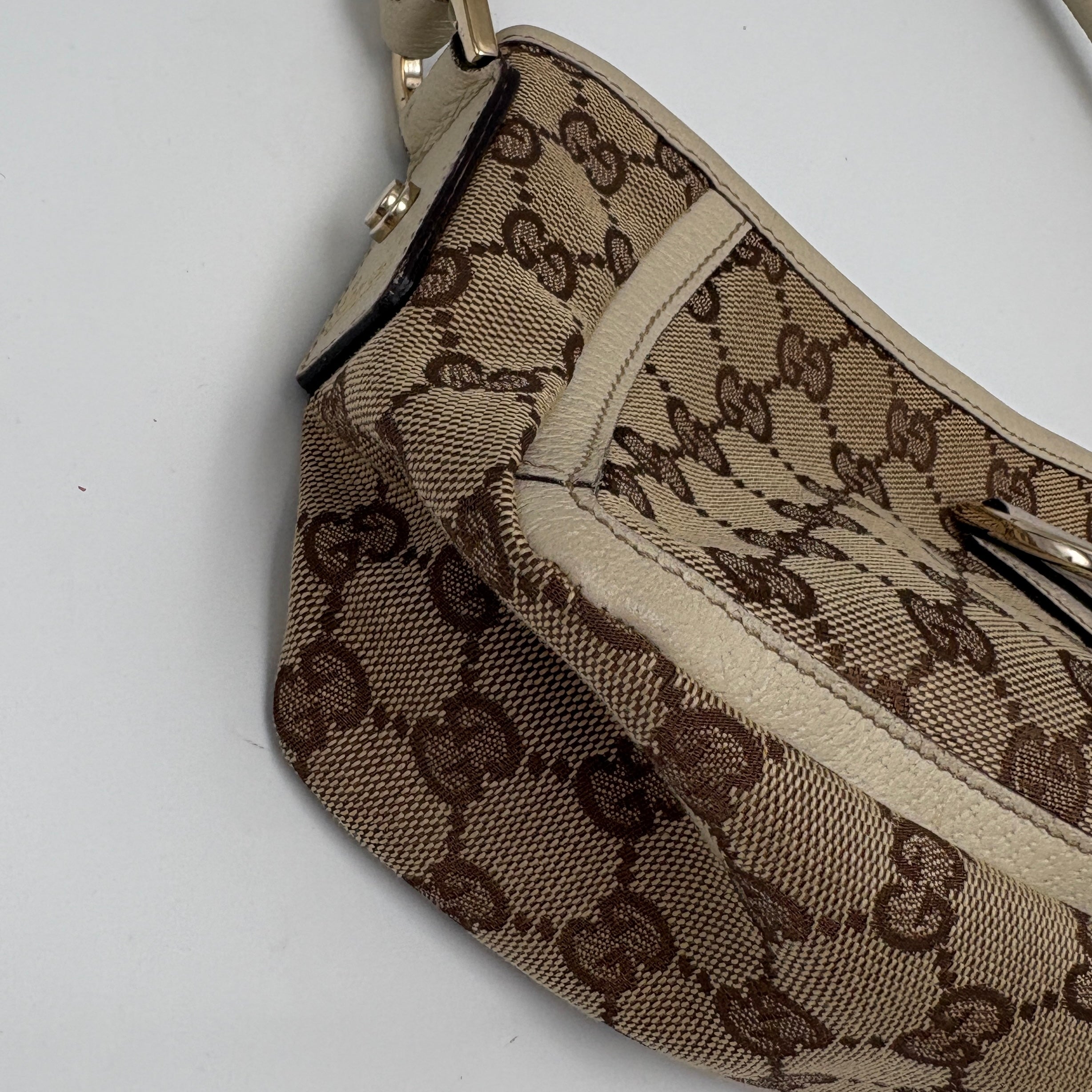 Gucci Abbey D-Ring shoulder bag