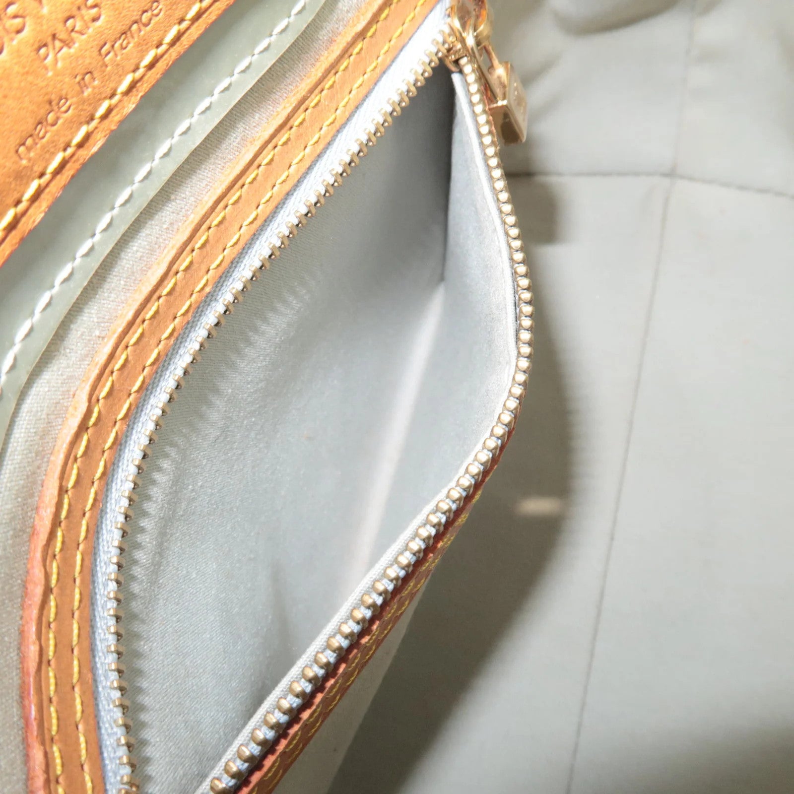 Louis Vuitton Monogram Vernis Reade PM Handbag - Gris, Vernis Leather 