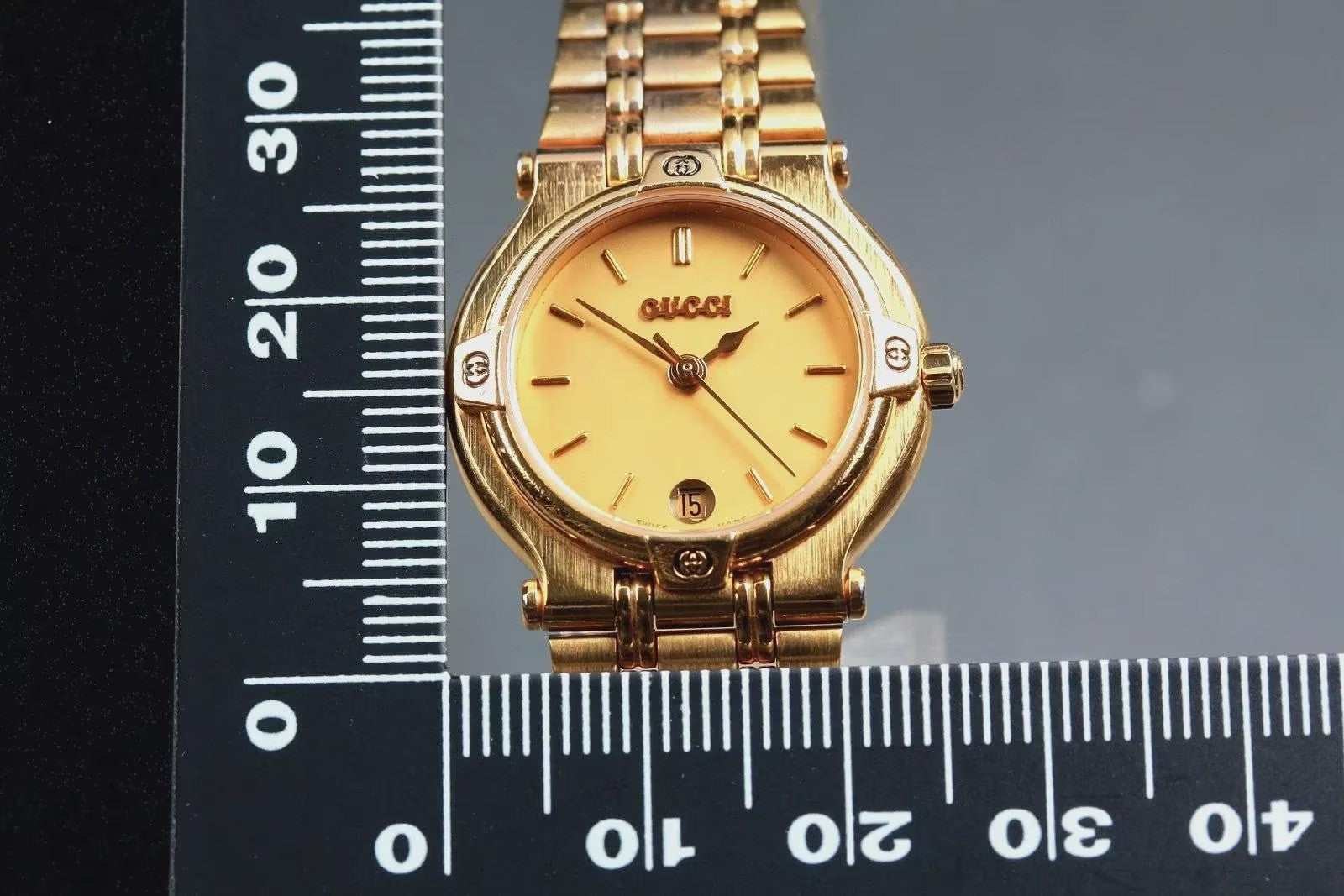 Gucci 9200L Watch - Gold, Stainless Steel