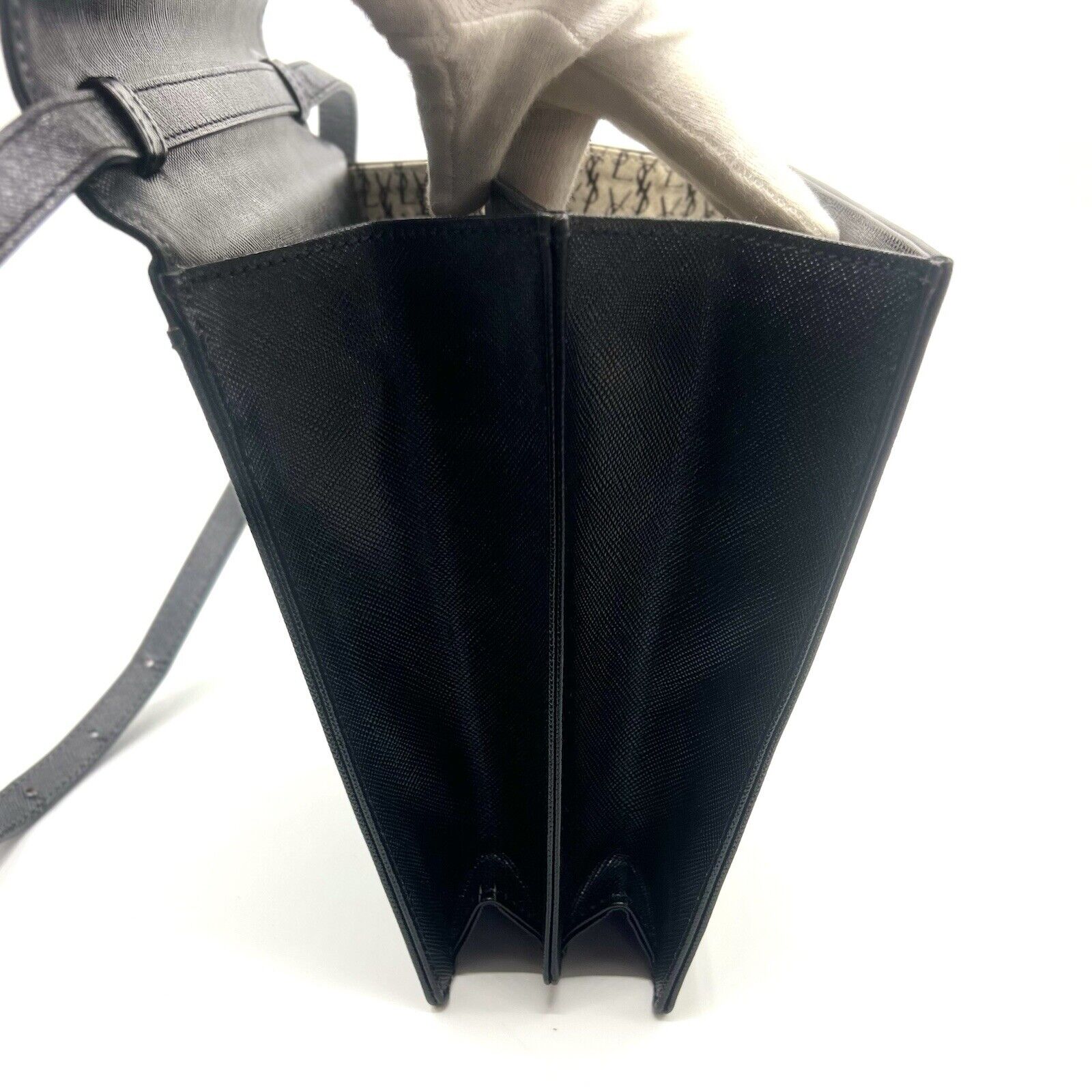 Saint Laurent YSL Shoulder Bag - Black, Leather 