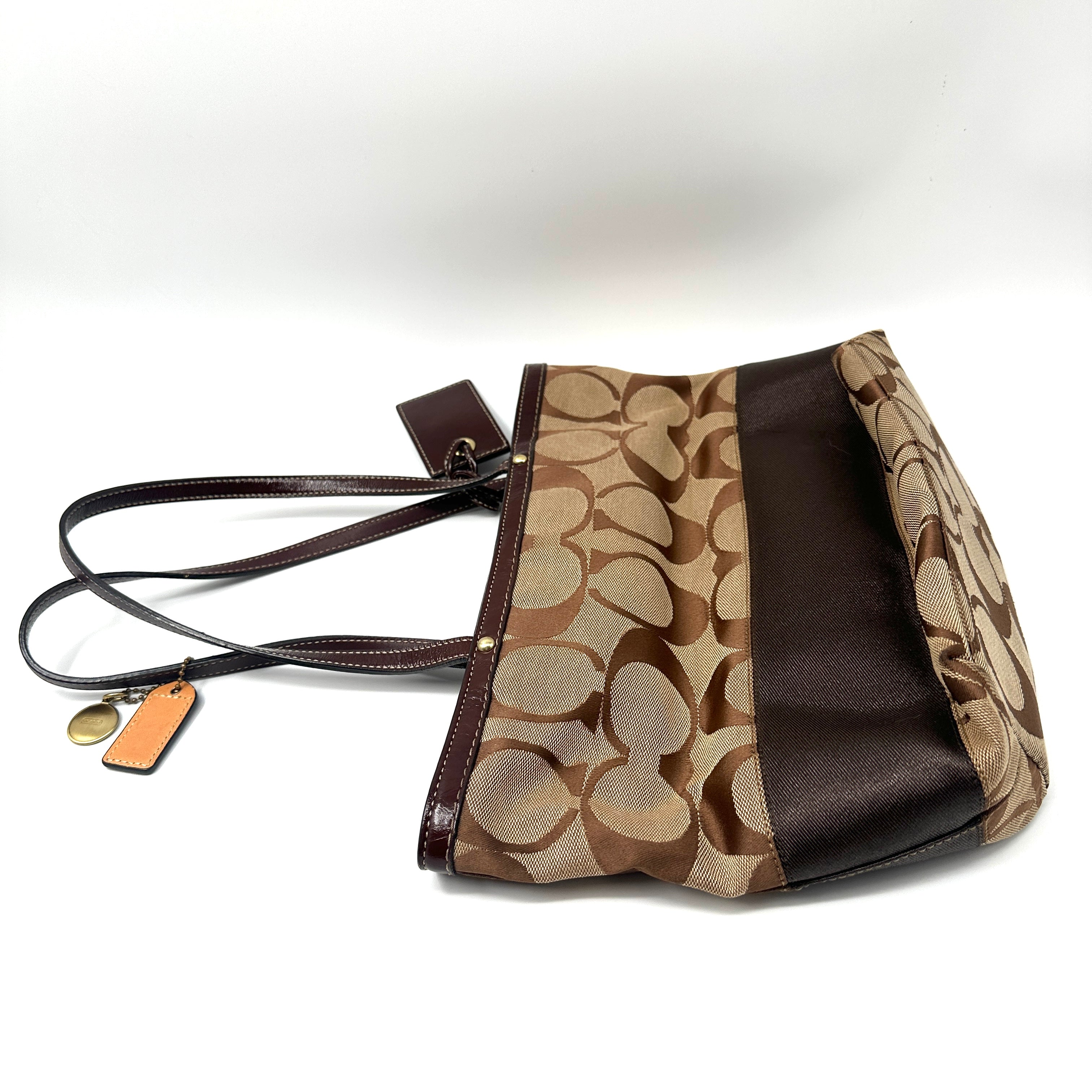 Signature Shoulder Tote Bag