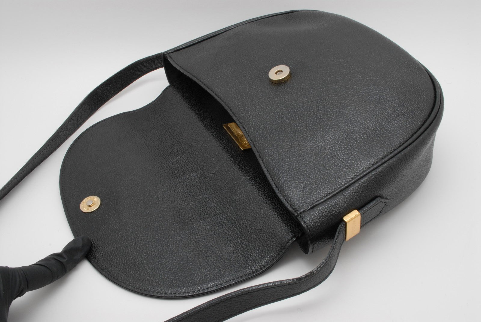 Saint Laurent Vintage Shoulder Bag - Black, Leather 