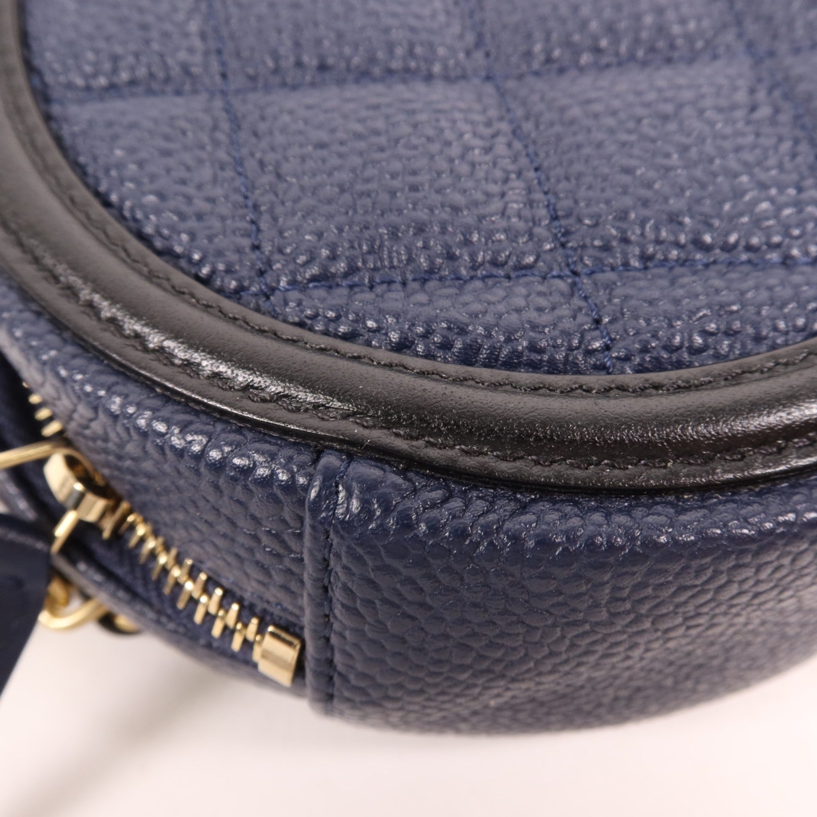 Chanel CC GHW Filigree Round Chain Shoulder Bag - Navy/Black, Calfskin Leather