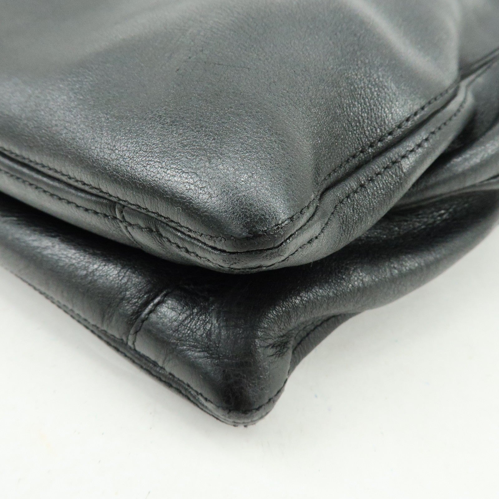 Chanel Calf Leather Tote Bag - Black, Leather