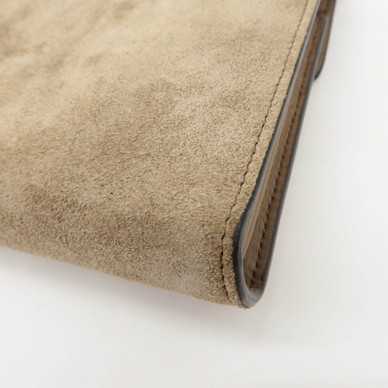 GUCCI Dionysus Suede Chain Shoulder Bag
 - Beige, Suede