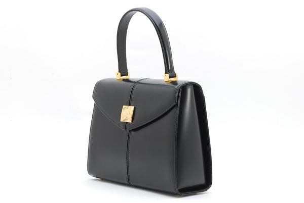 Saint Laurent Shoulder Hand Bag - Leather 