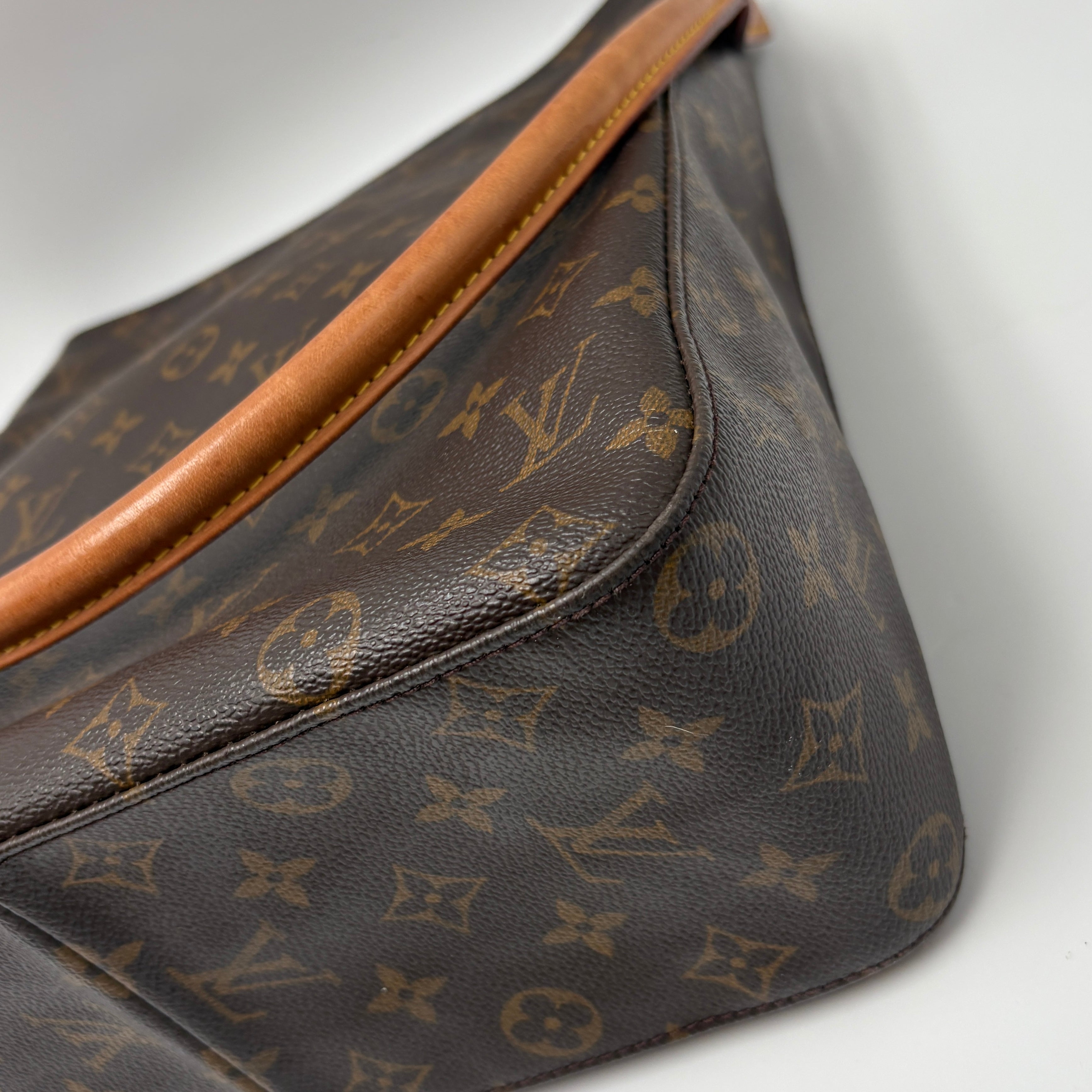 Louis Vuitton Looping GM