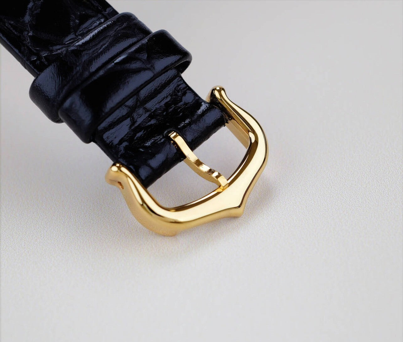 Cartier Must de Louis Cartier Watch - Gold, Leather