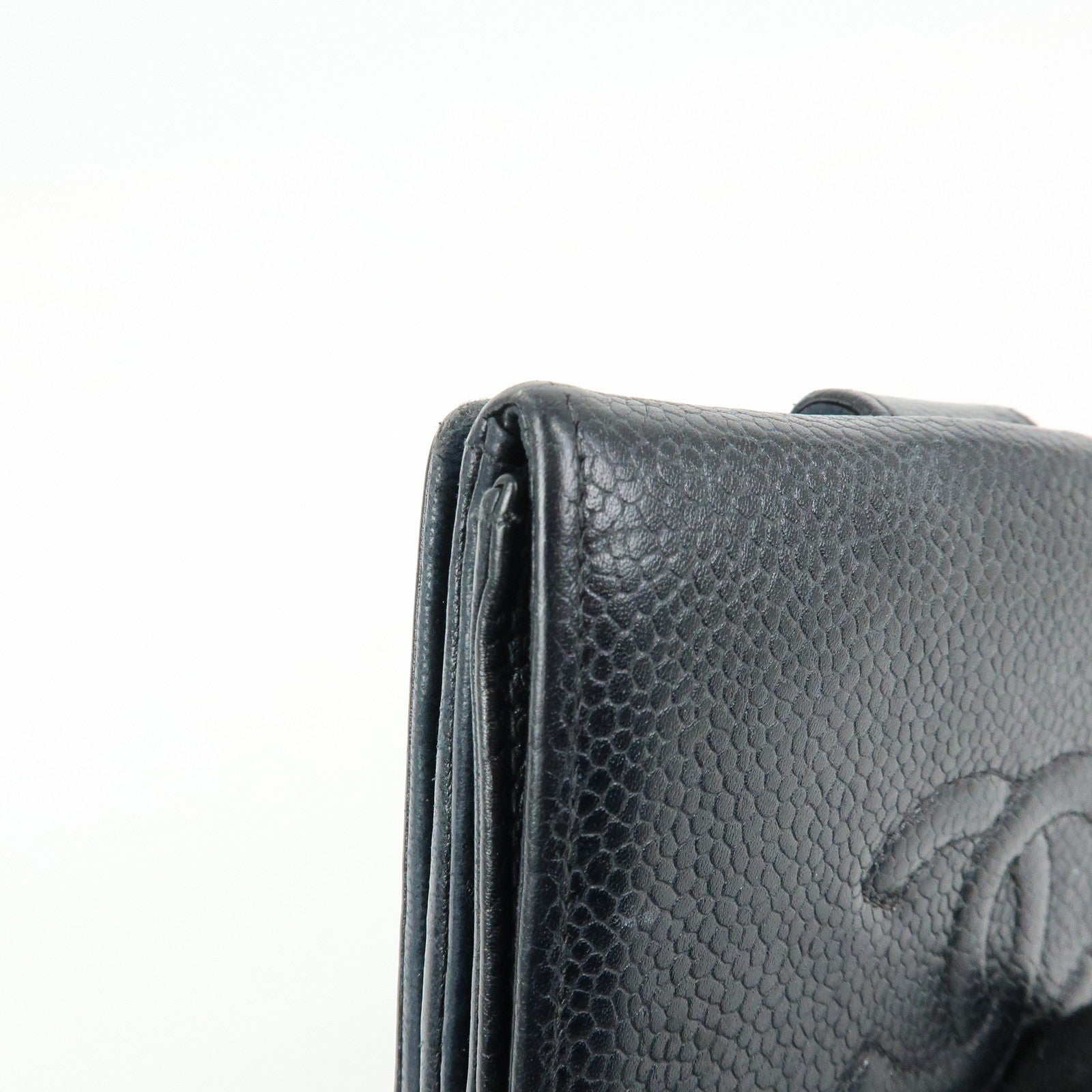 CHANEL COCO Mark Compact Wallet - Black, Caviarskin 