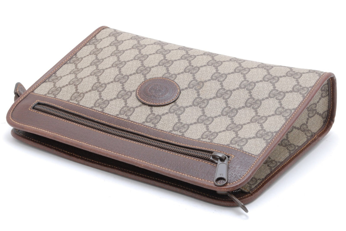 Gucci GG Supreme Clutch Hand Bag - Beige Brown, PVC Leather