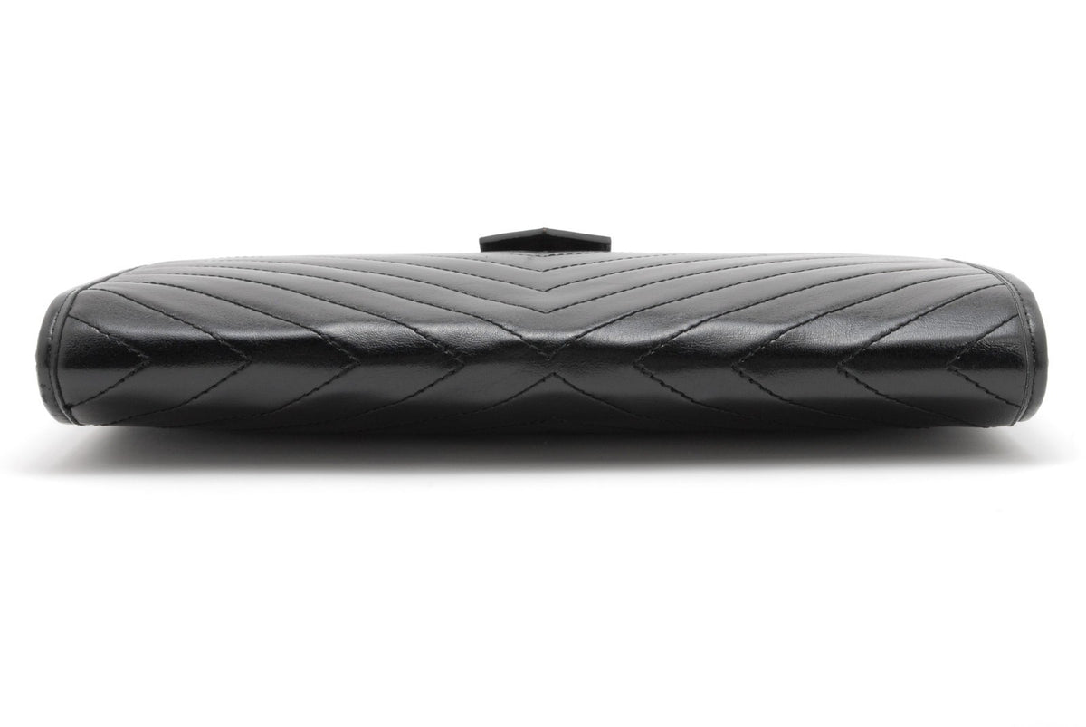 Saint Laurent Yves Saint Laurent Clutch Bag - Black, Leather