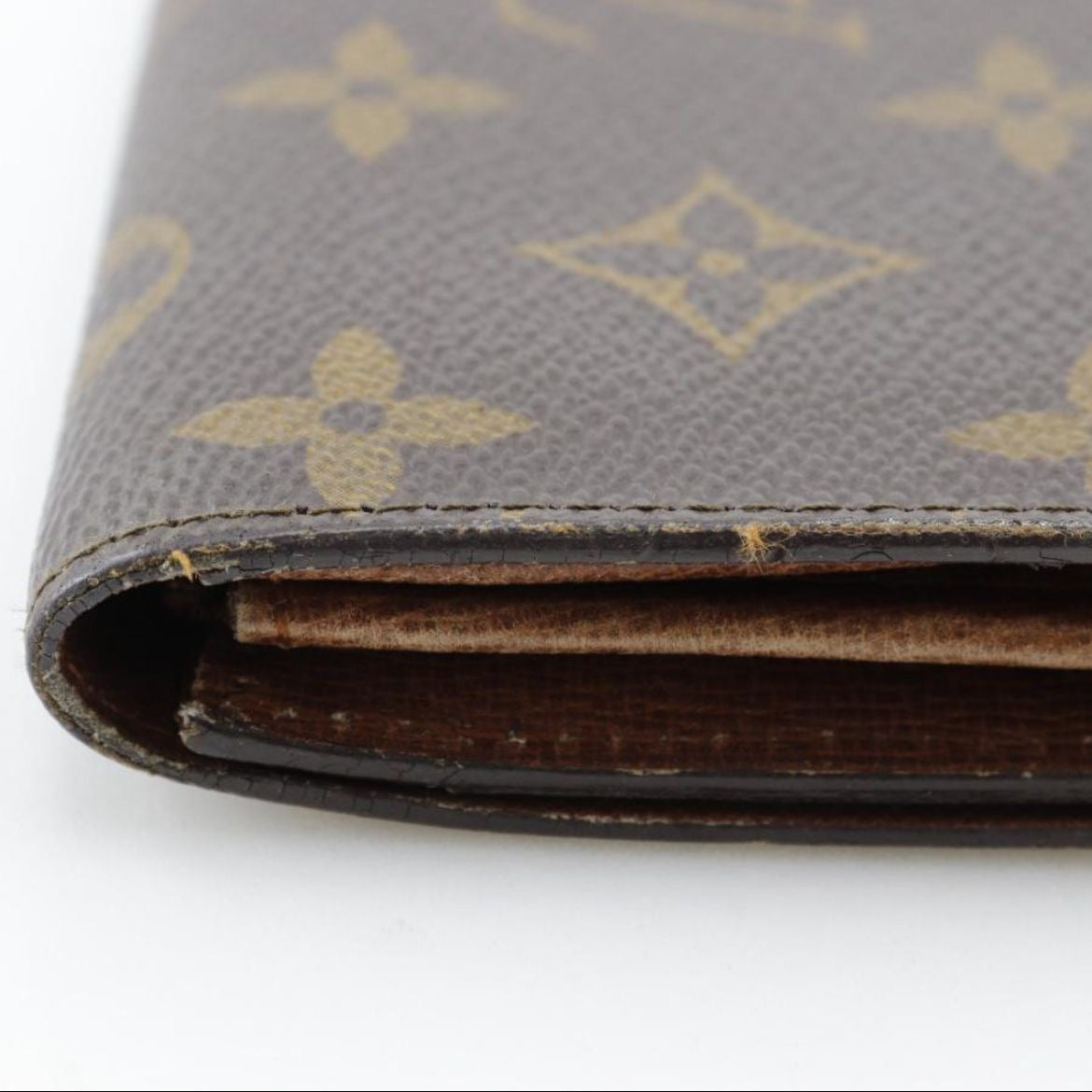 LOUIS VUITTON Portonet Zip Bi-Fold Wallet