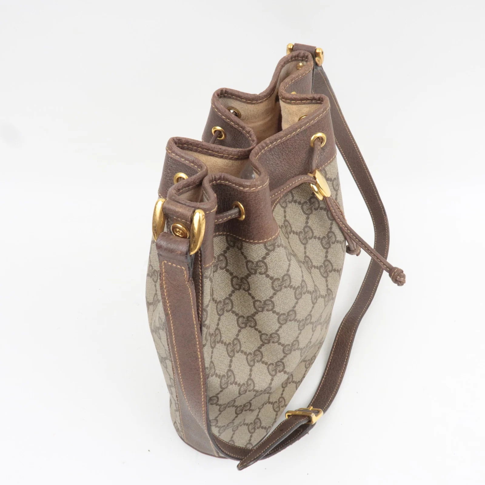 Gucci Sherry Line Bucket Shoulder Bag - Beige, GG Plus Leather 